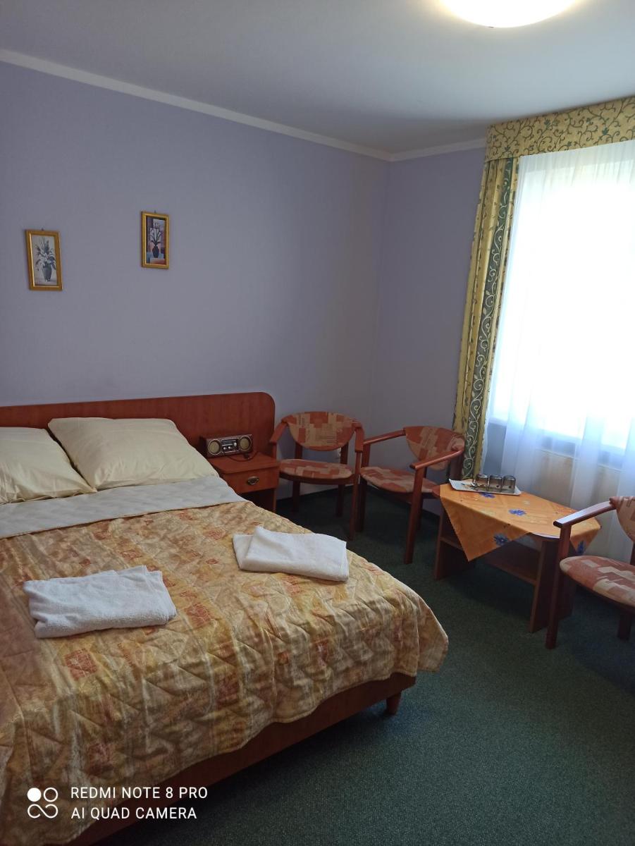 Triple Room with Bathroom photo 1