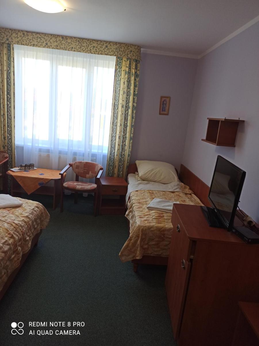 Triple Room with Bathroom photo 2