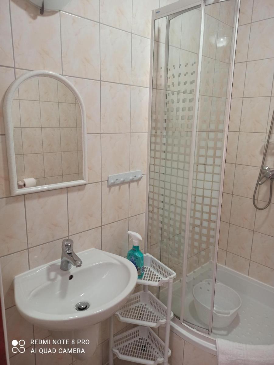 Triple Room with Bathroom photo 3