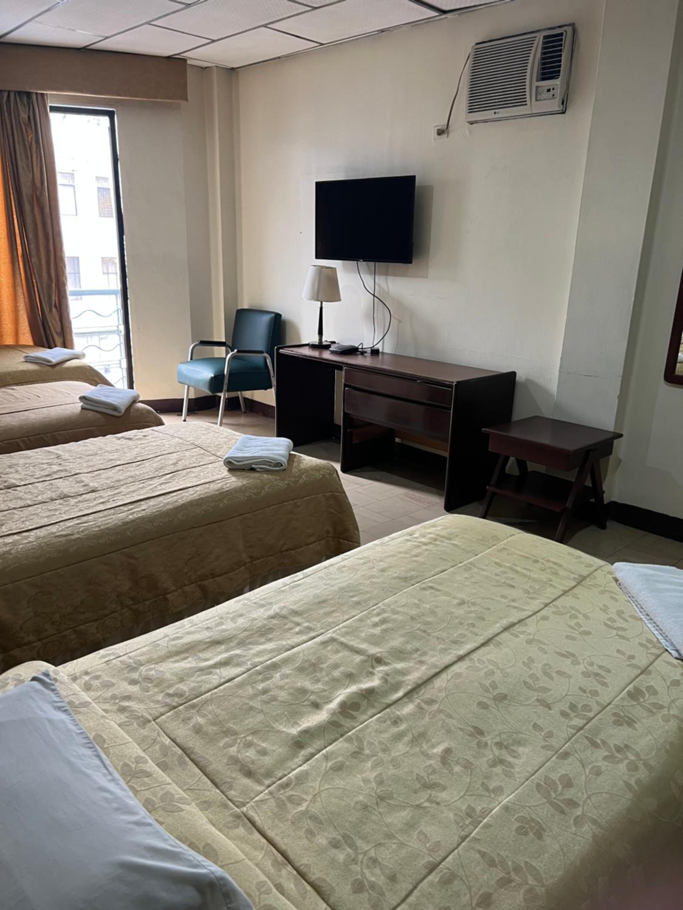 Quadruple Room photo 3