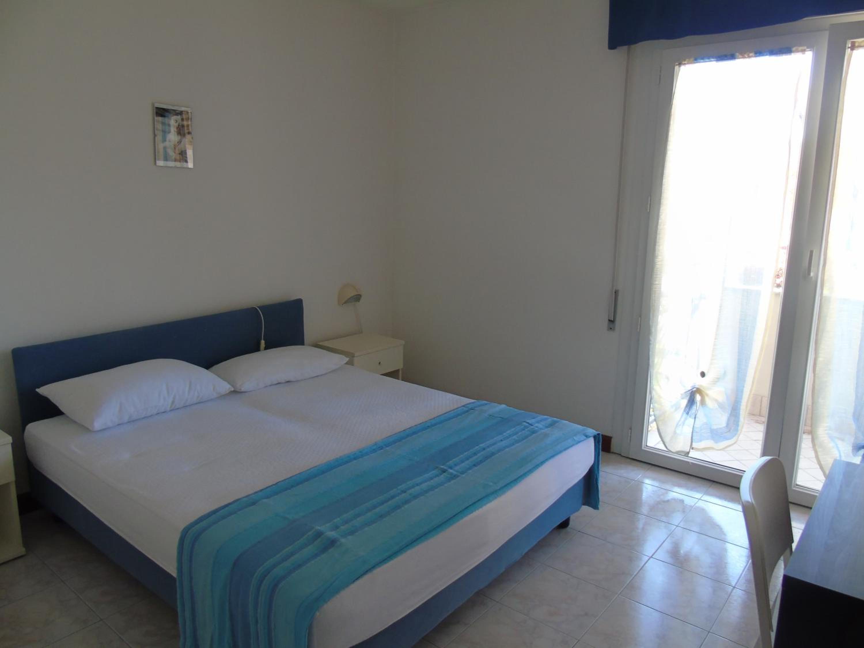 One-Bedroom Apartment (4 Adults)
