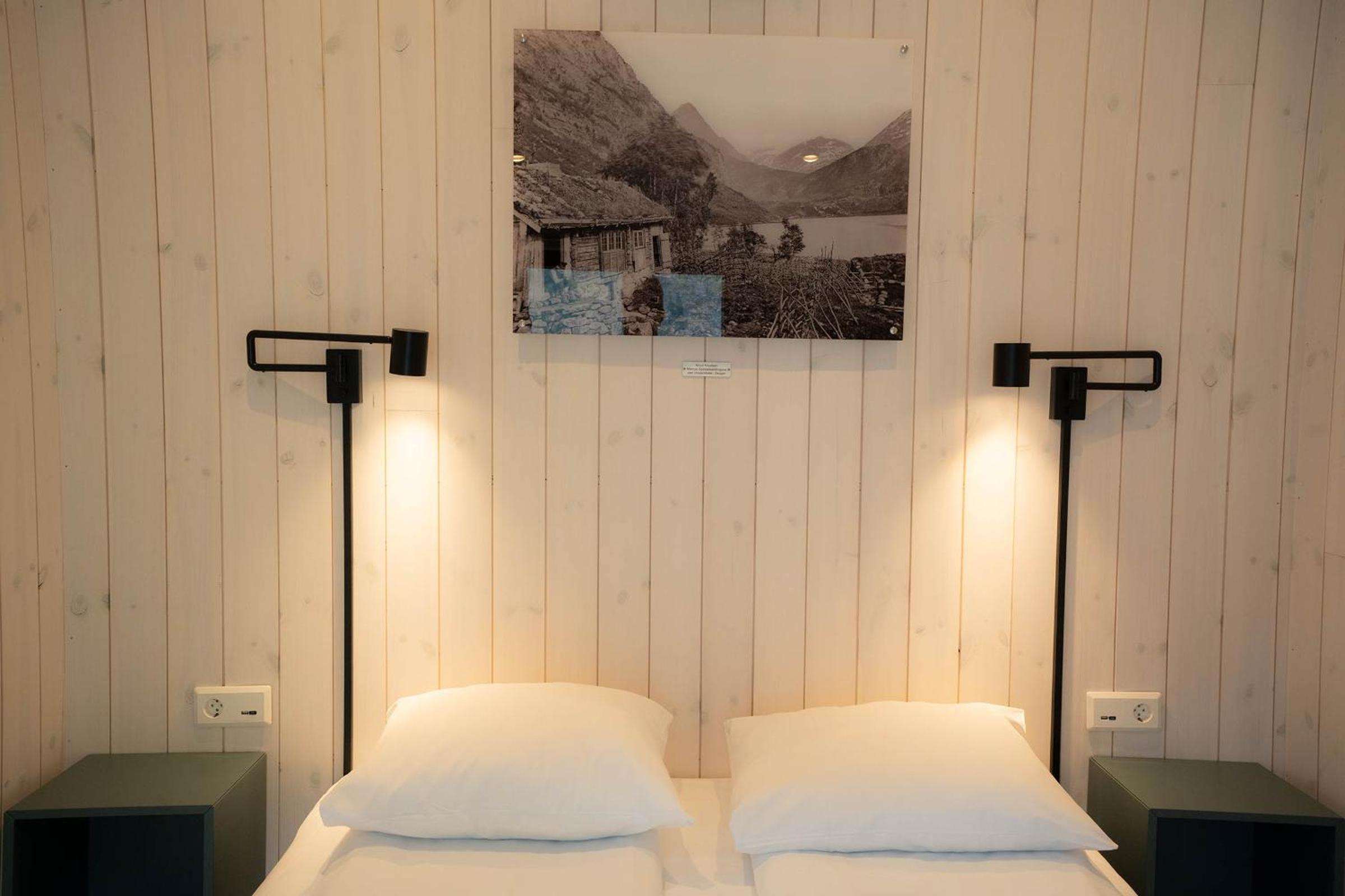 Premium cottage with linen photo 3
