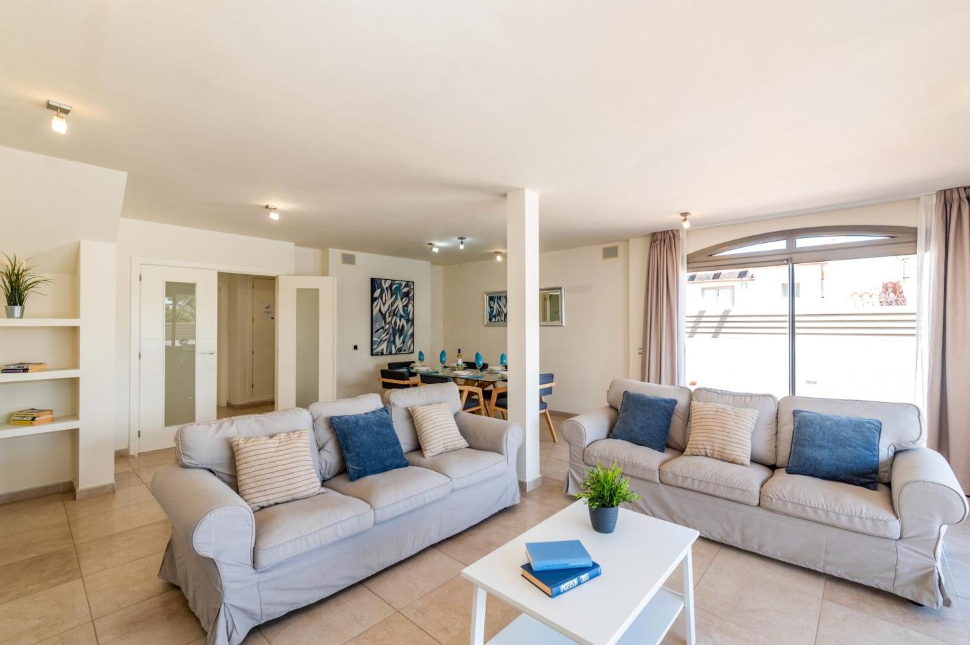 Villa de Tres Habitaciones
