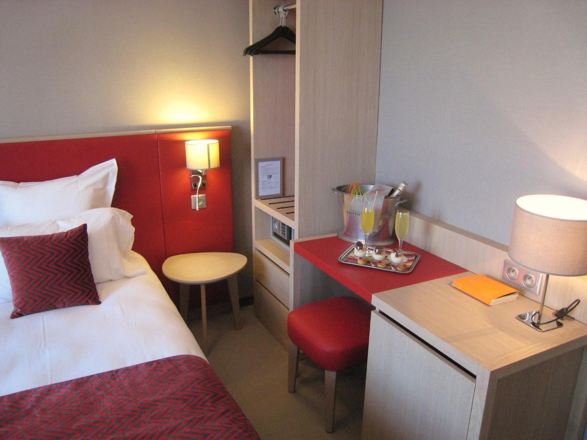 Standard Double Room with Sea View and Balcony photo 3