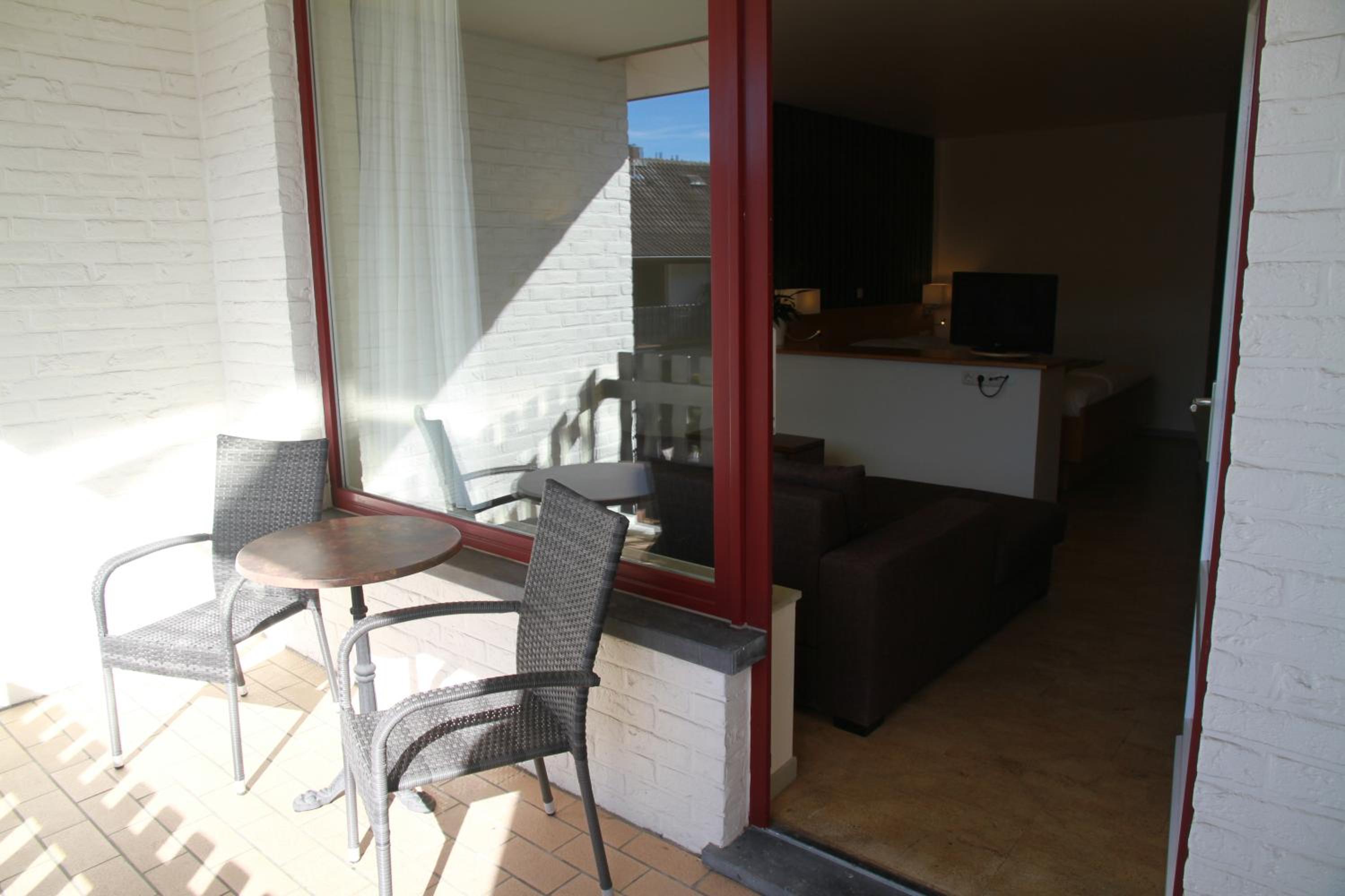 Comfort Double Room with Balcony/Terrace - Photo 5