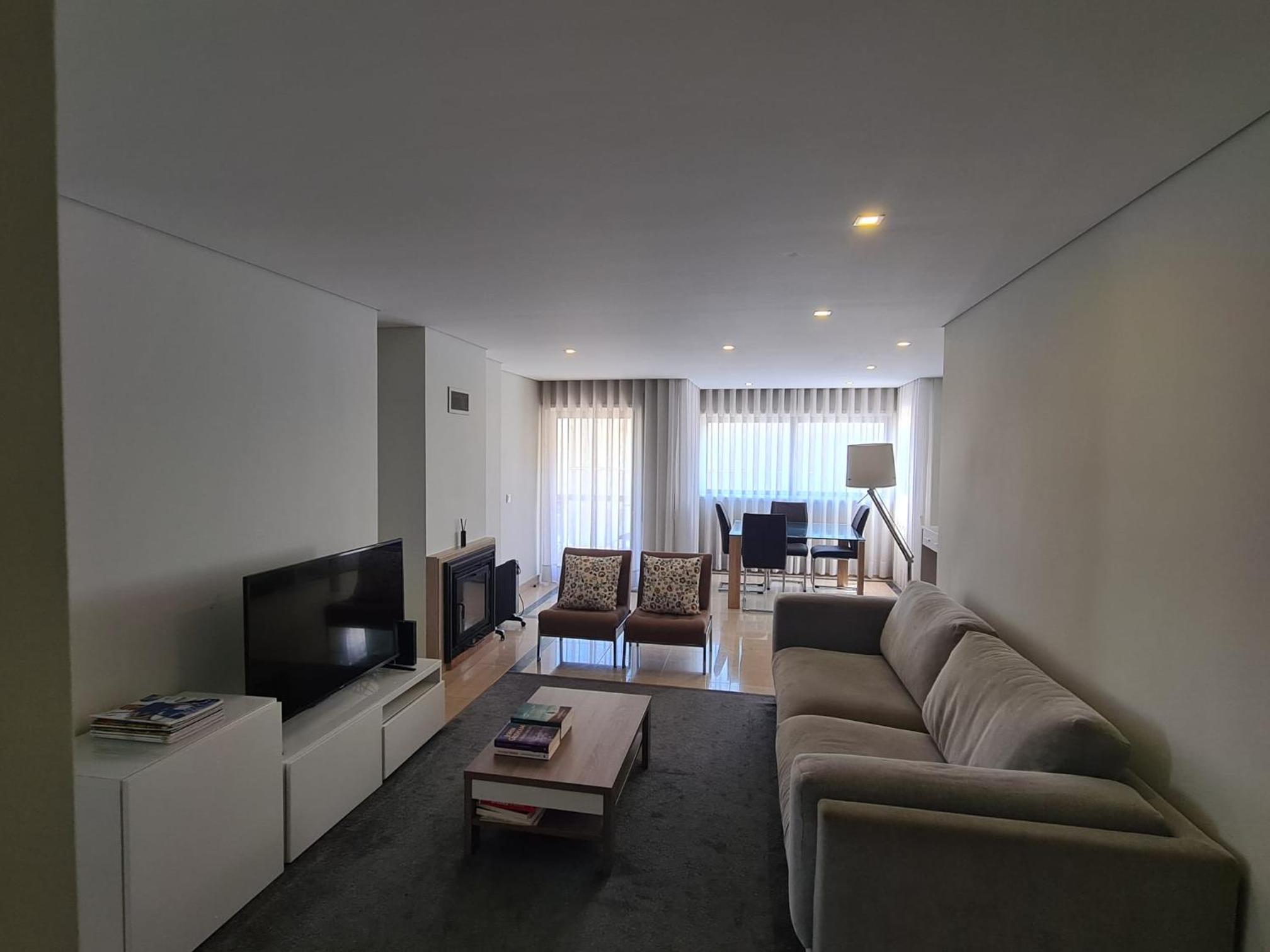 Apartment photo 1