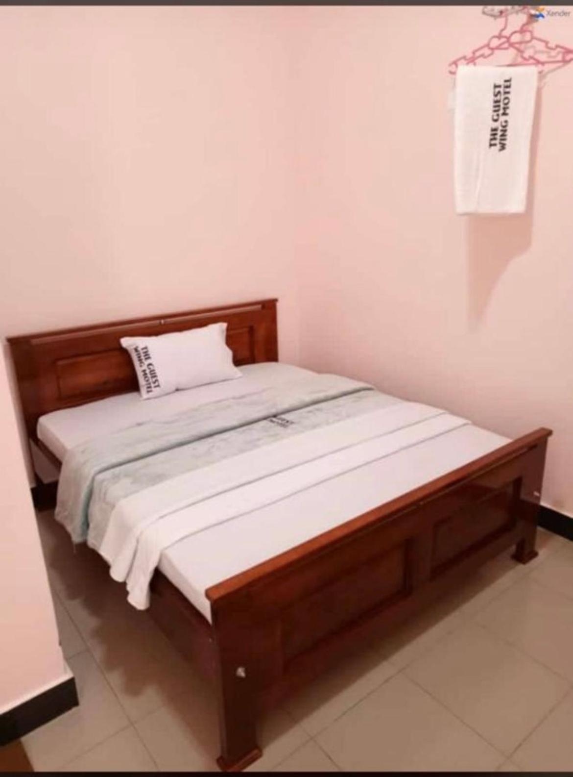 Deluxe King Room photo 2