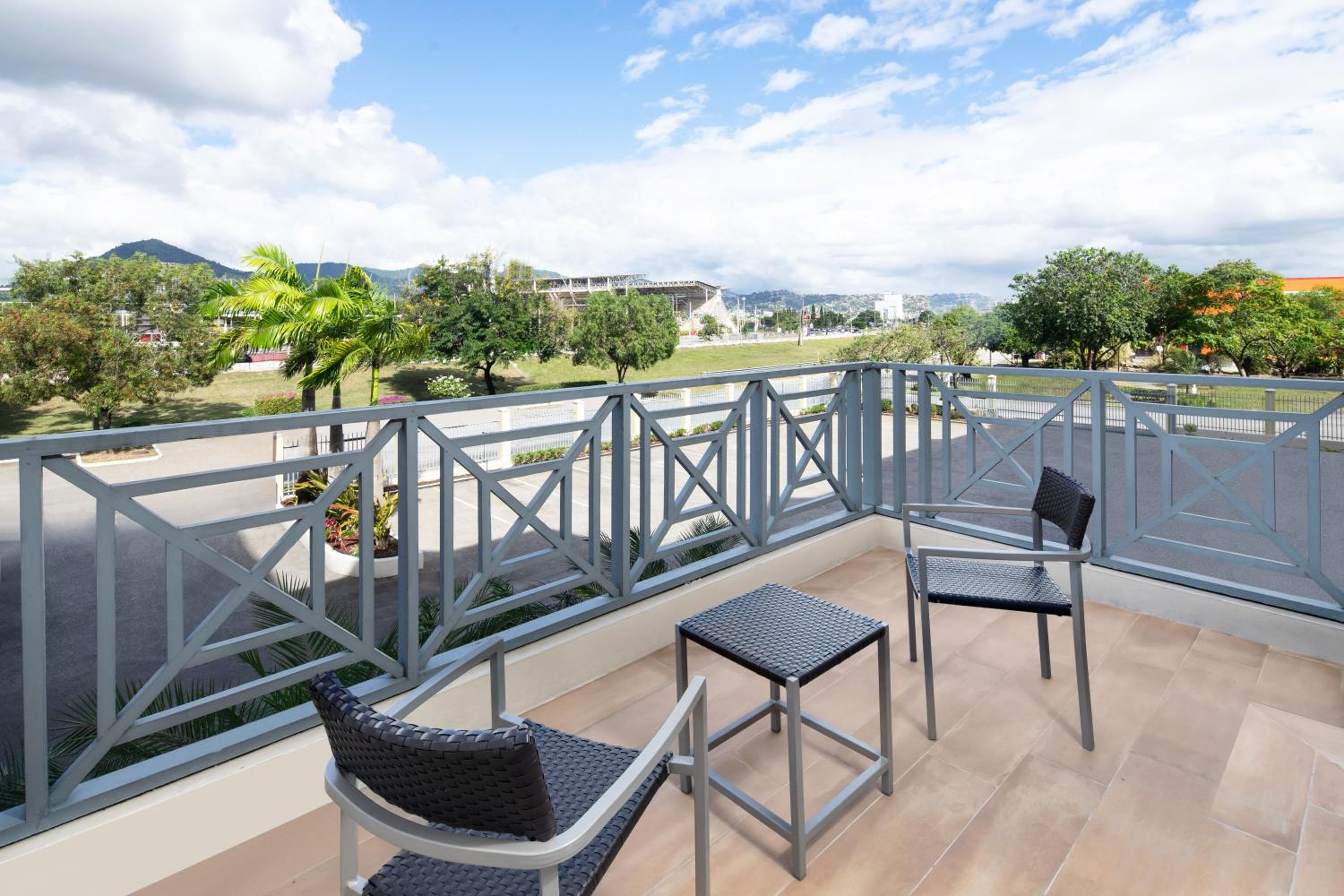Balcony & Terrace