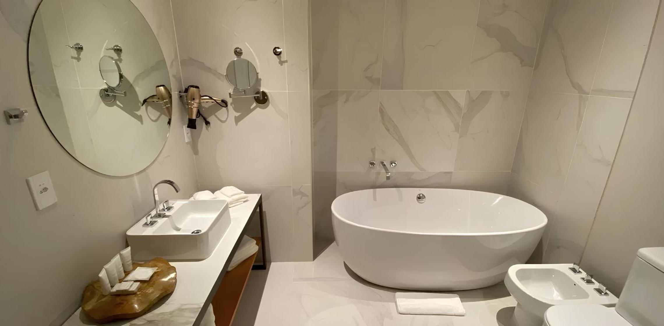 Deluxe Double Room with Bath