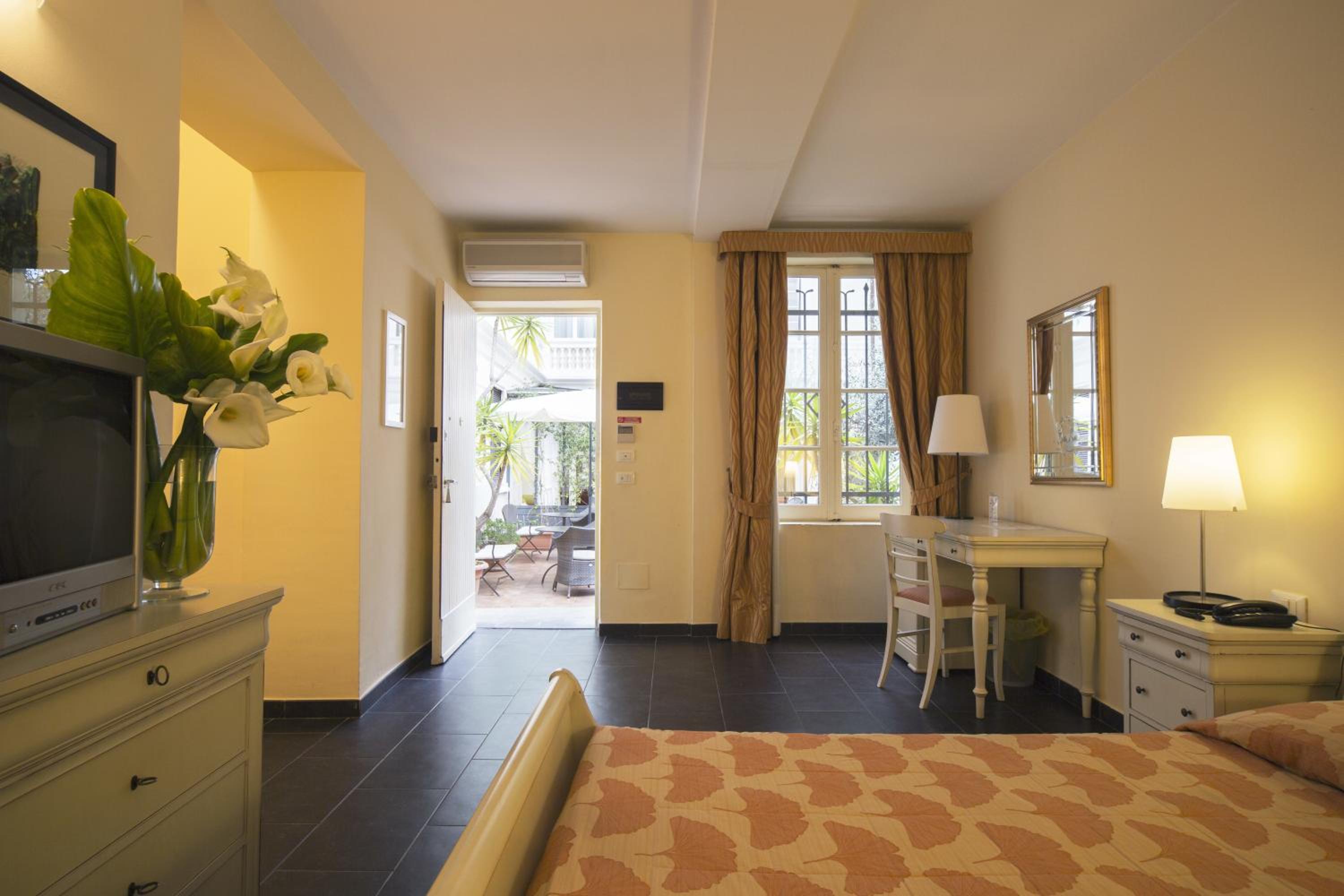 Standard Triple Room photo 1