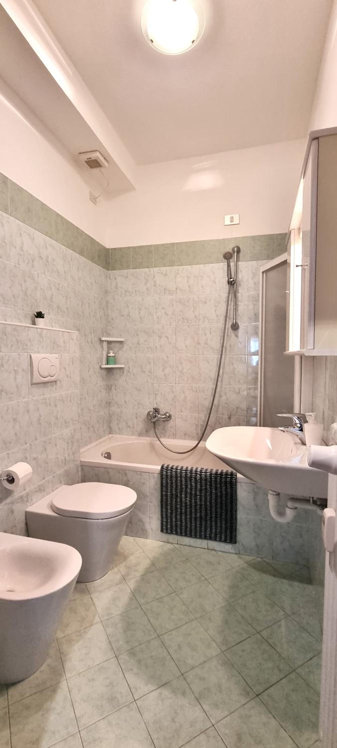 Triple Room with Private Bathroom photo 2