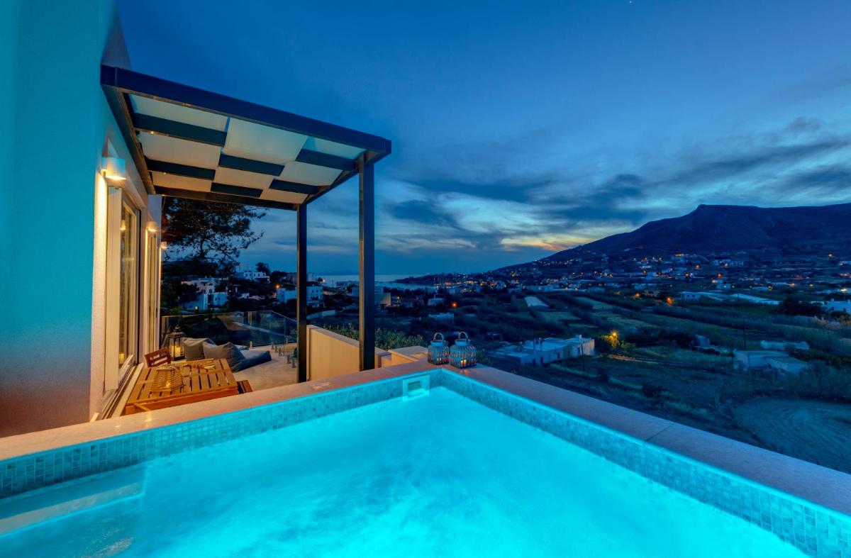 Villa with Sea View photo 2