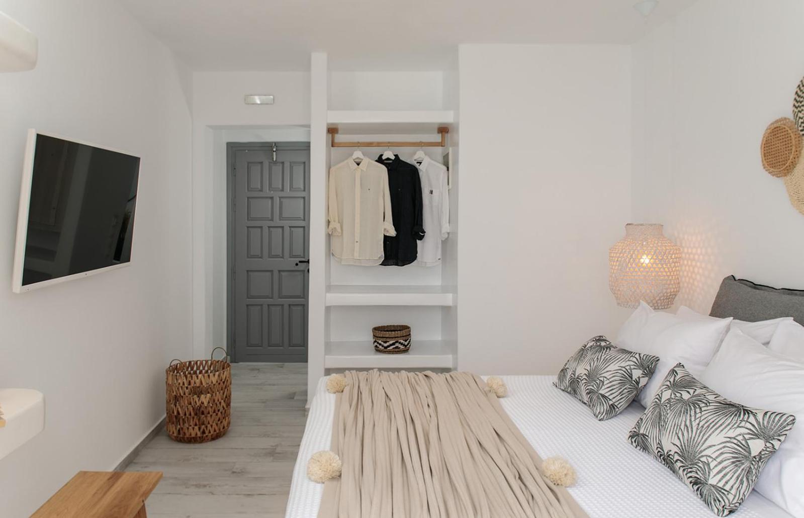 Standard Double Room - Photo 6