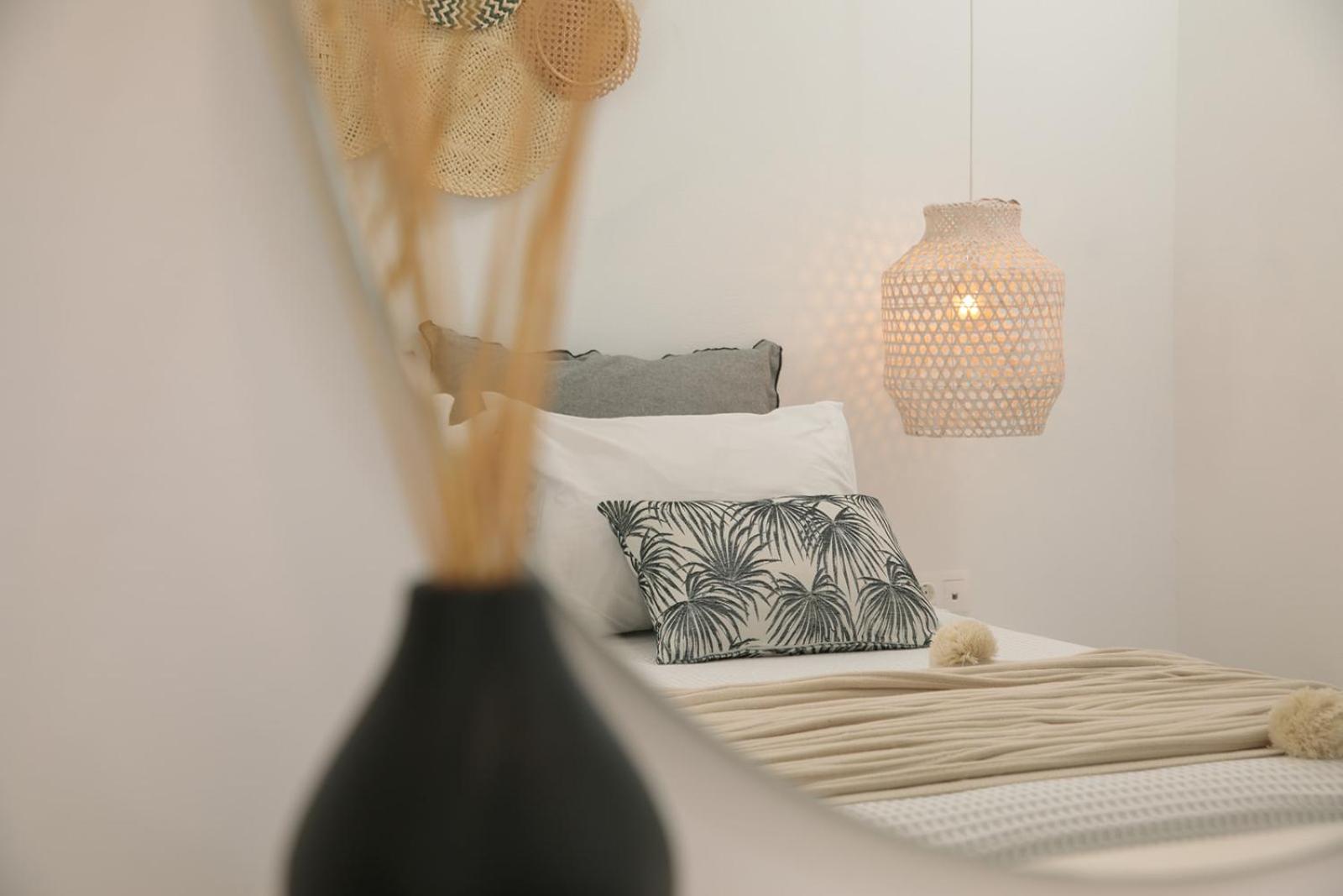 Standard Double Room - Photo 20