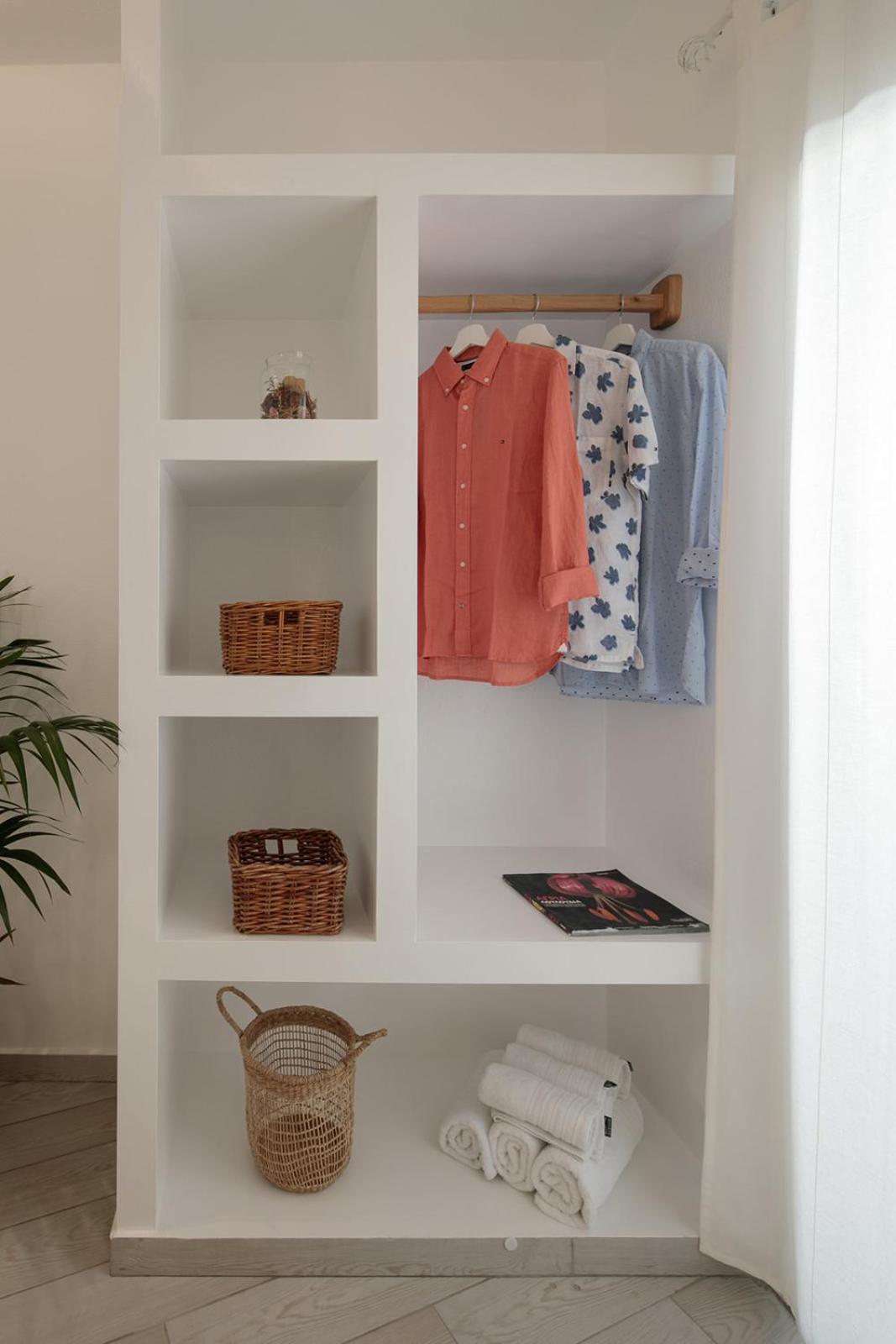 Superior Suite - Photo 9