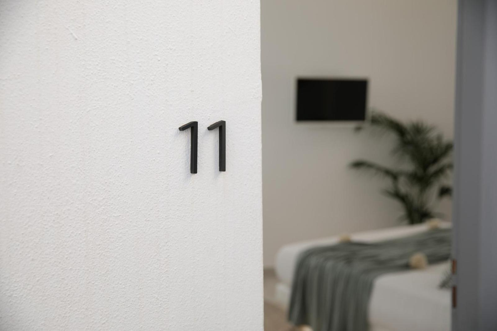 Superior Suite - Photo 12