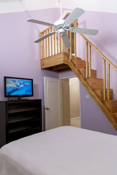 Three-Bedroom Villa photo 1