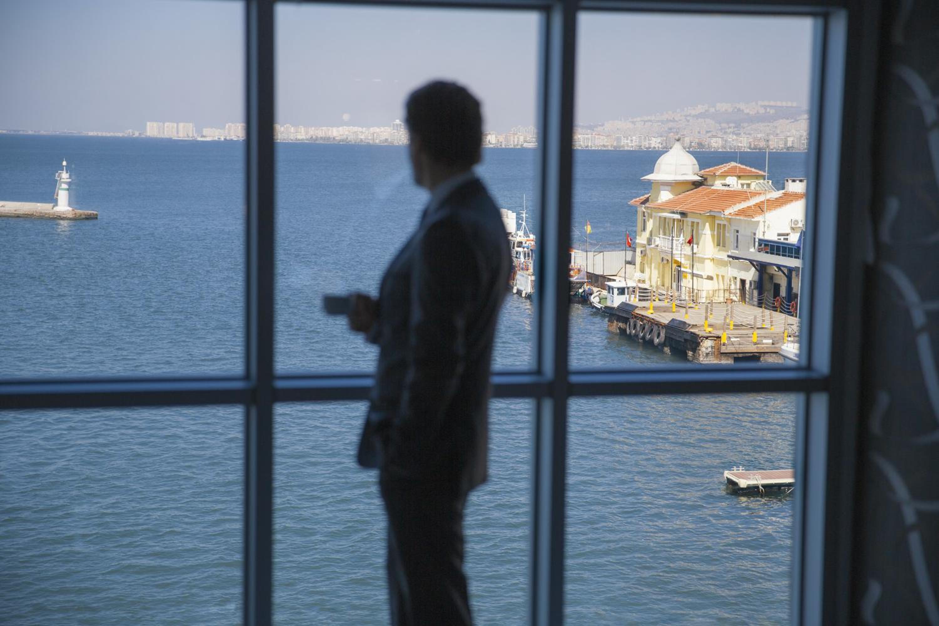 Deluxe Room with Sea View
