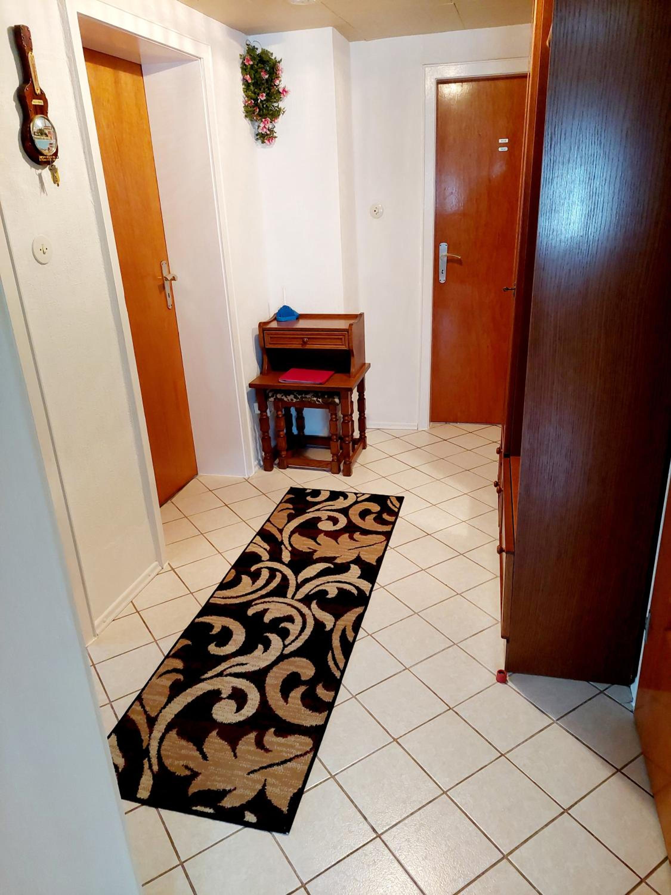 Two-Bedroom Apartment - Photo 21