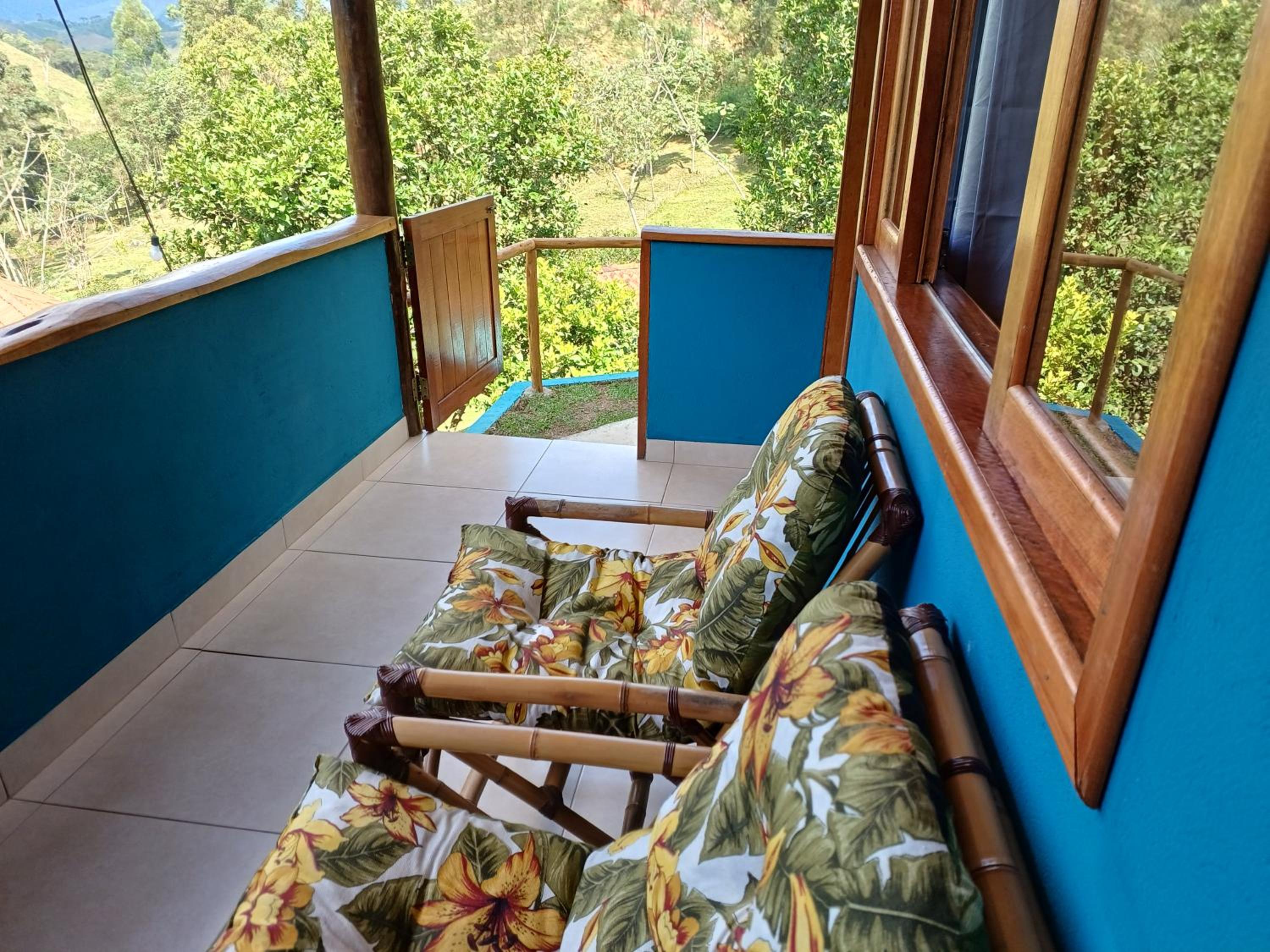 Suite with Balcony - Photo 15