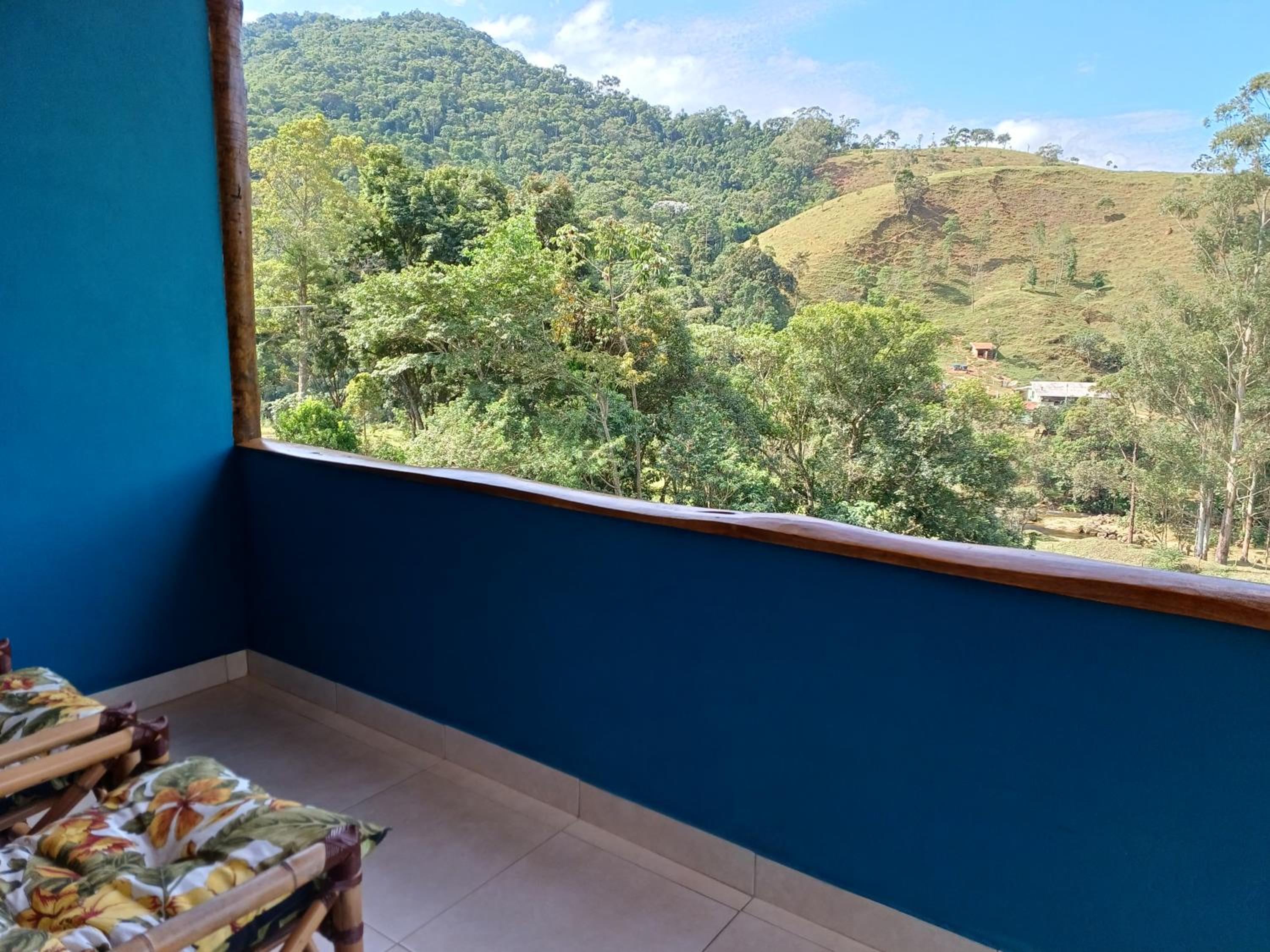 Suite with Balcony - Photo 8