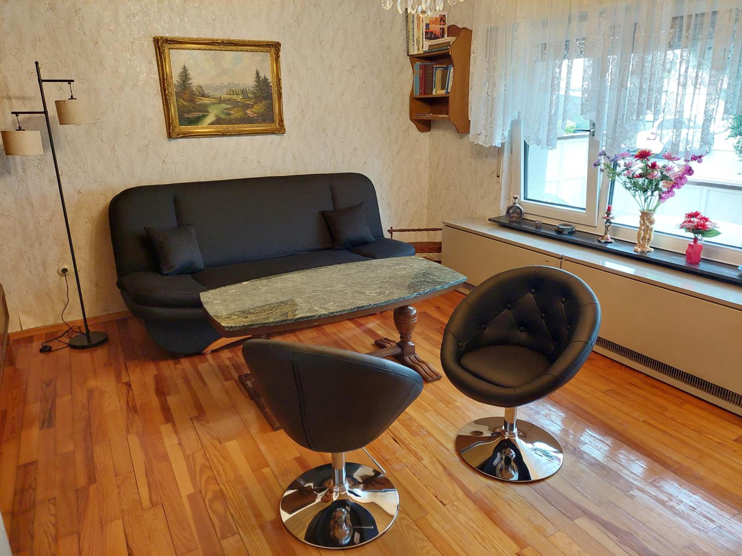 Two-Bedroom Apartment - Photo 18