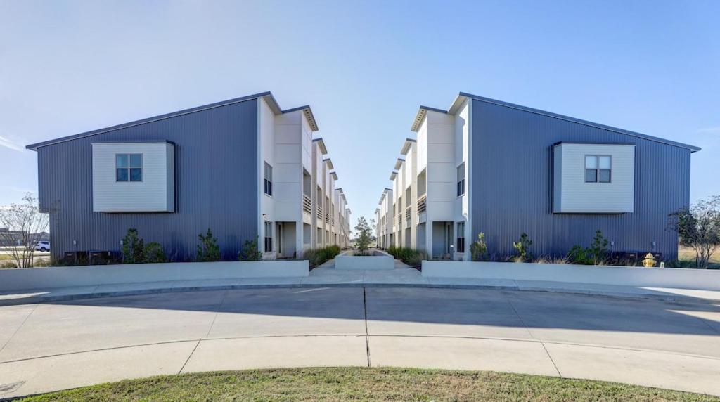 Two-Bedroom Apartment photo 2