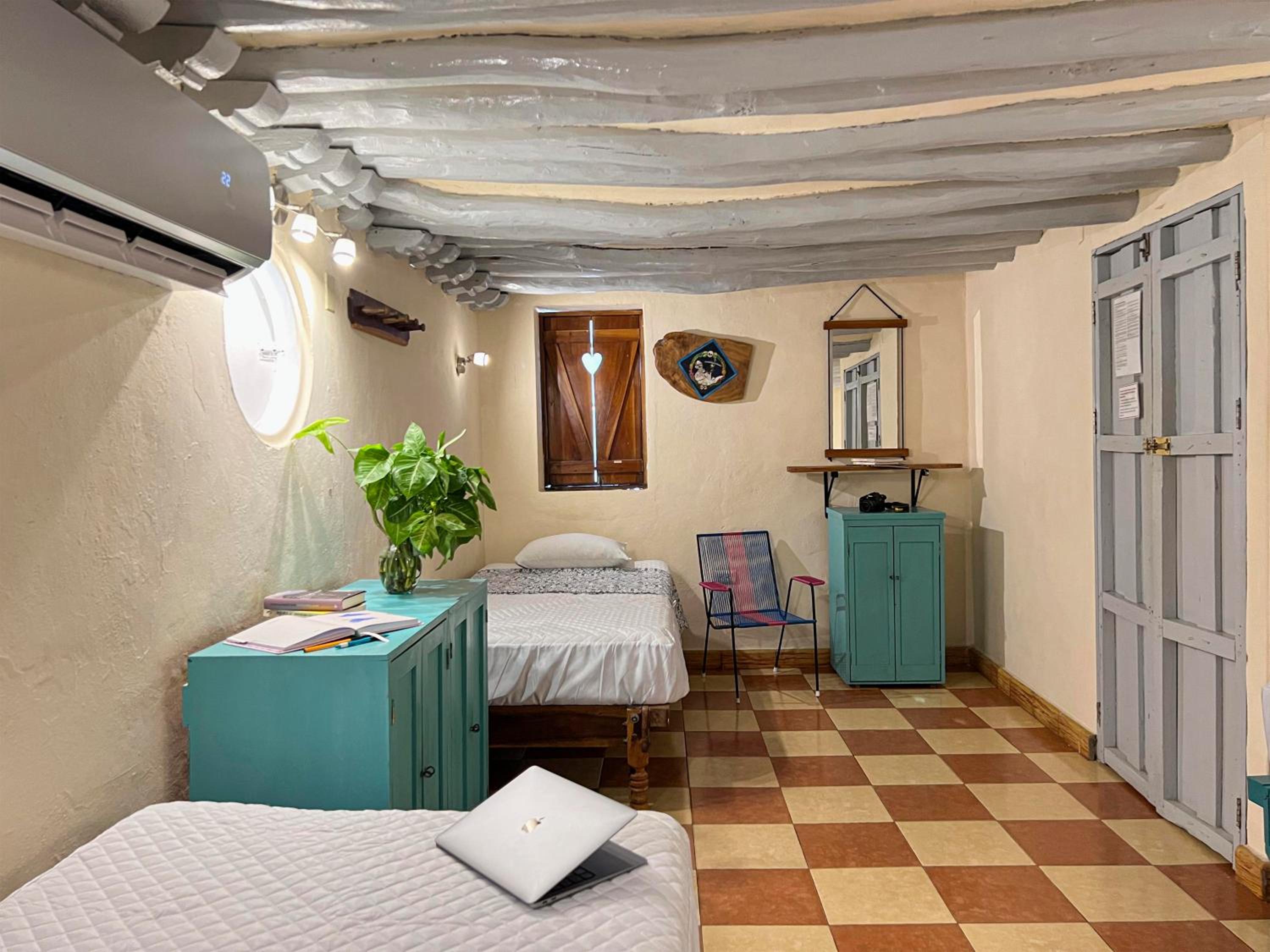 Bed in 4-Bed Dormitory Room photo 1