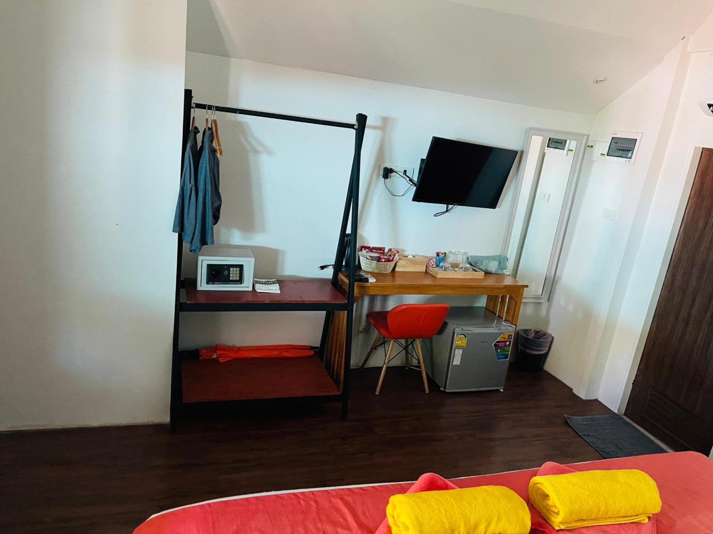 Superior Double Room - Photo 8