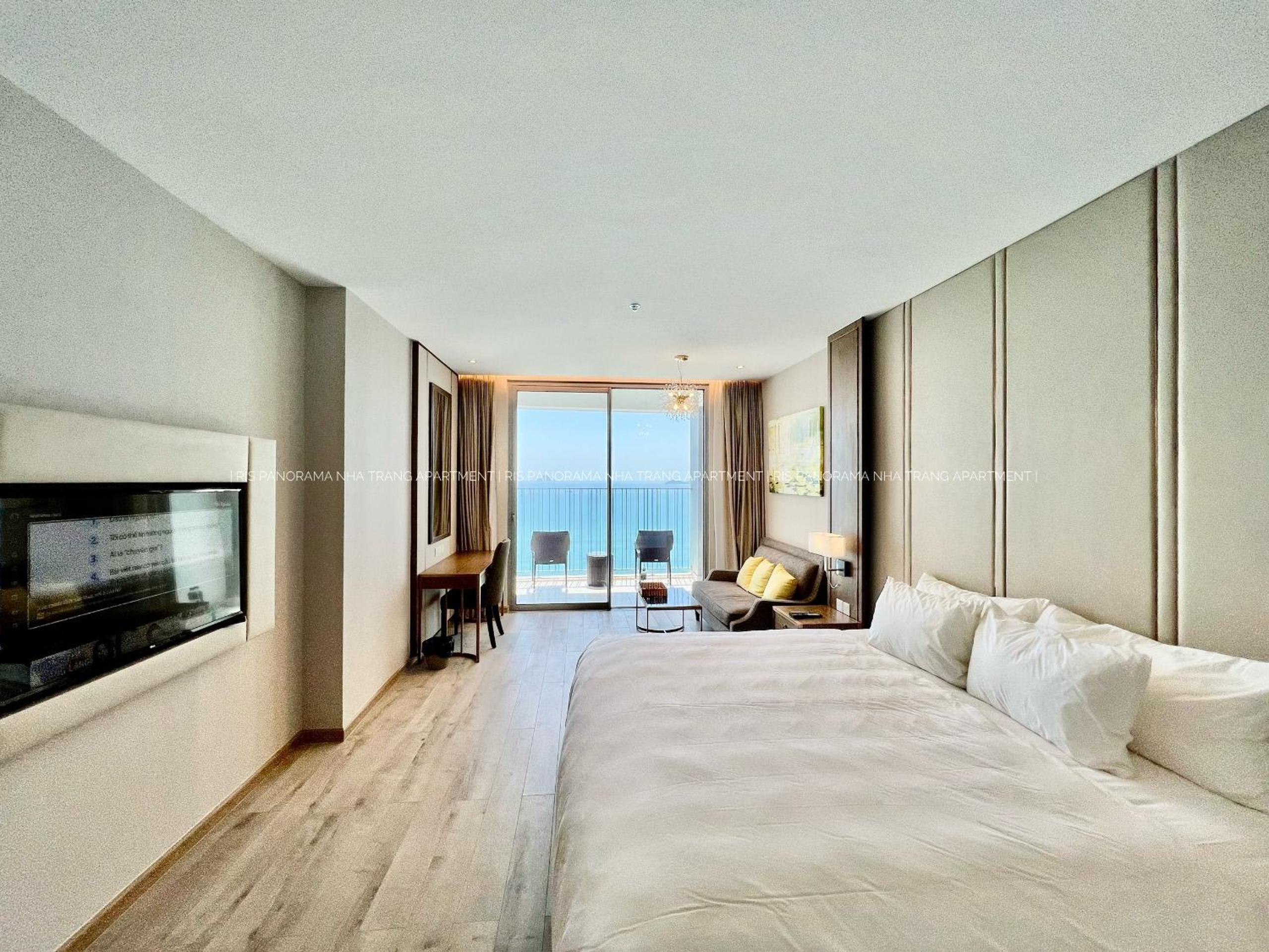 King Room with Sea View - Photo 3