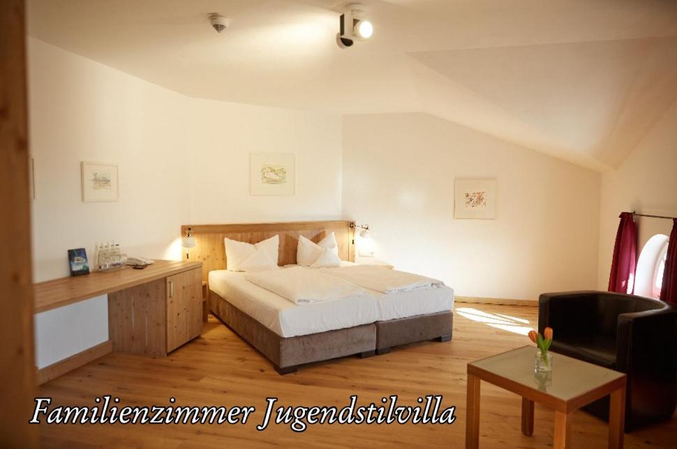 Family Room Comfort - Villa