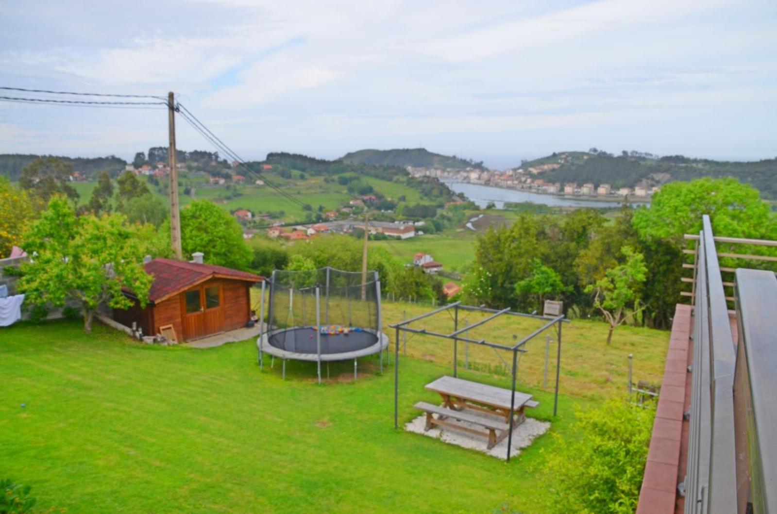 Two-Bedroom House photo 2