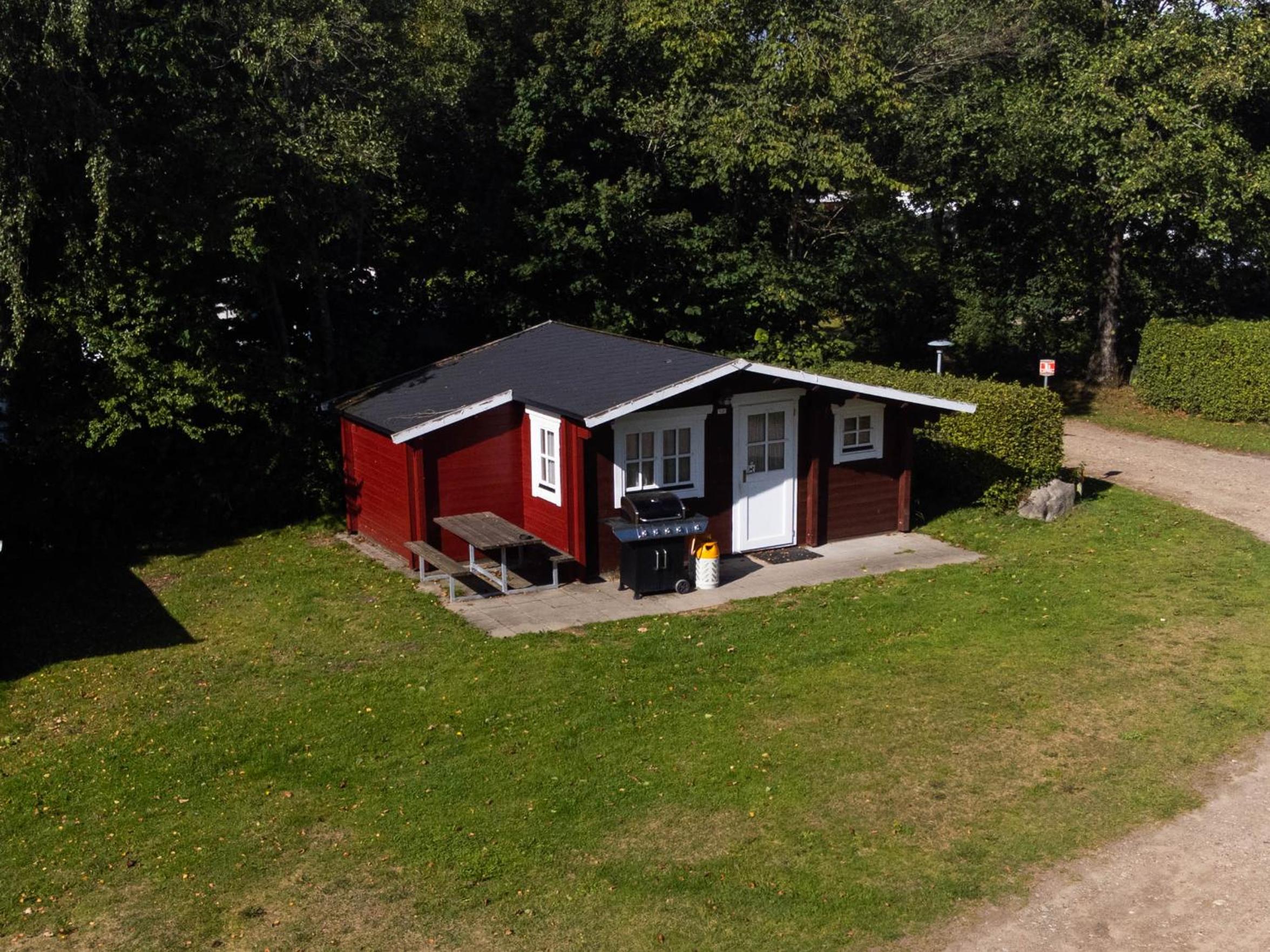 Cottage with Private Toilet (No shower) - Photo 2