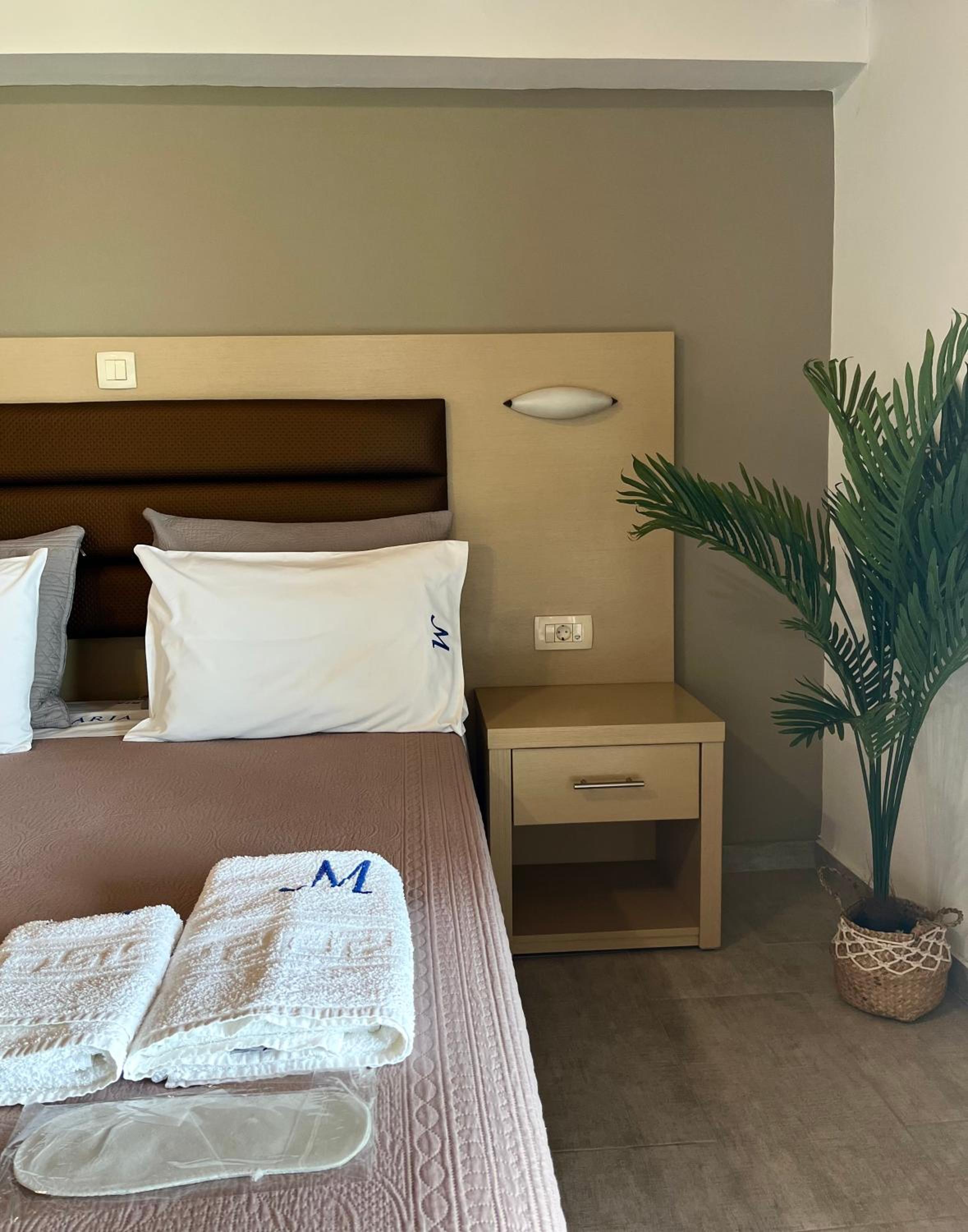 Superior Triple Room with Sea View photo 1