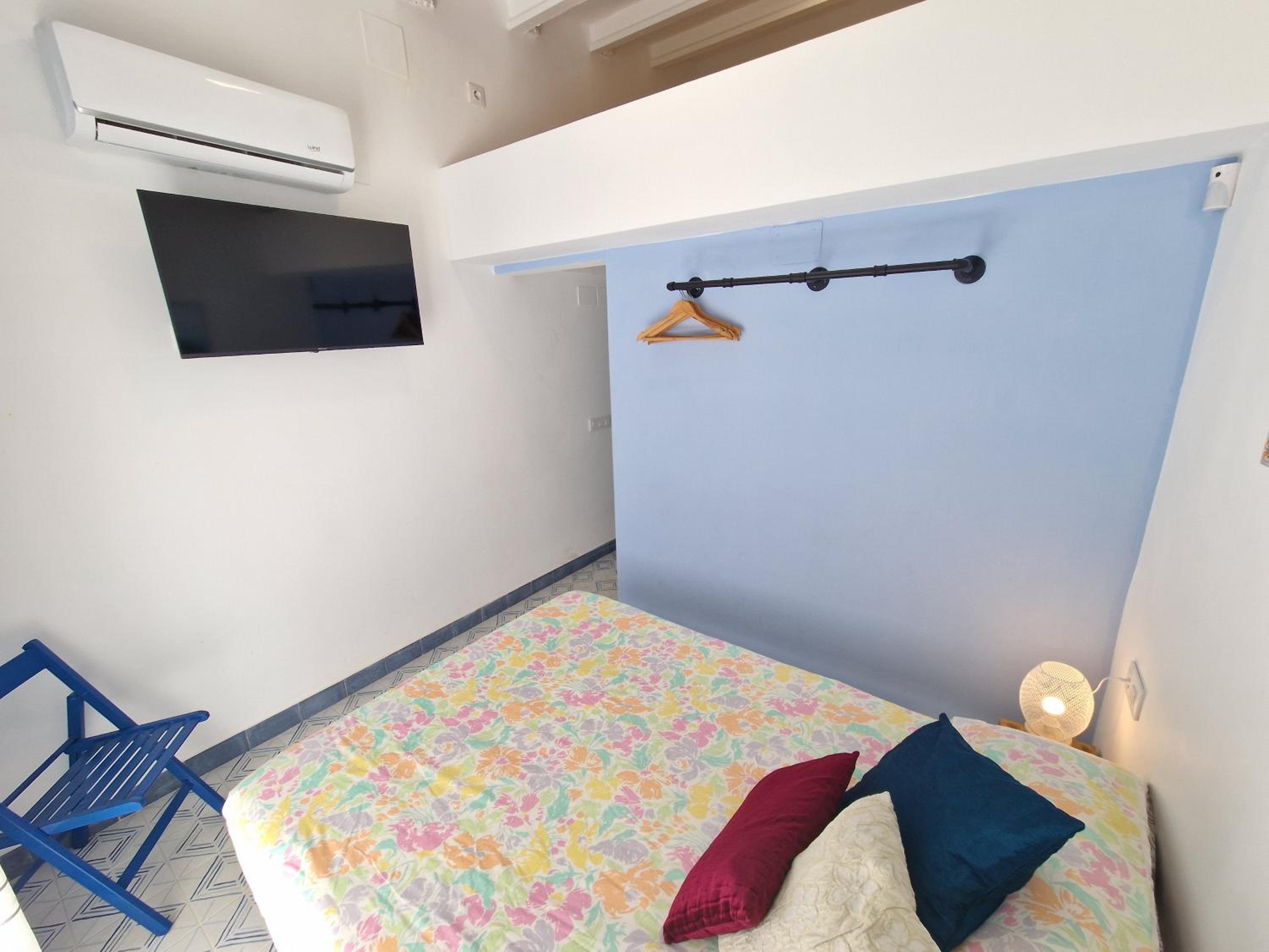 Two-Bedroom House photo 3
