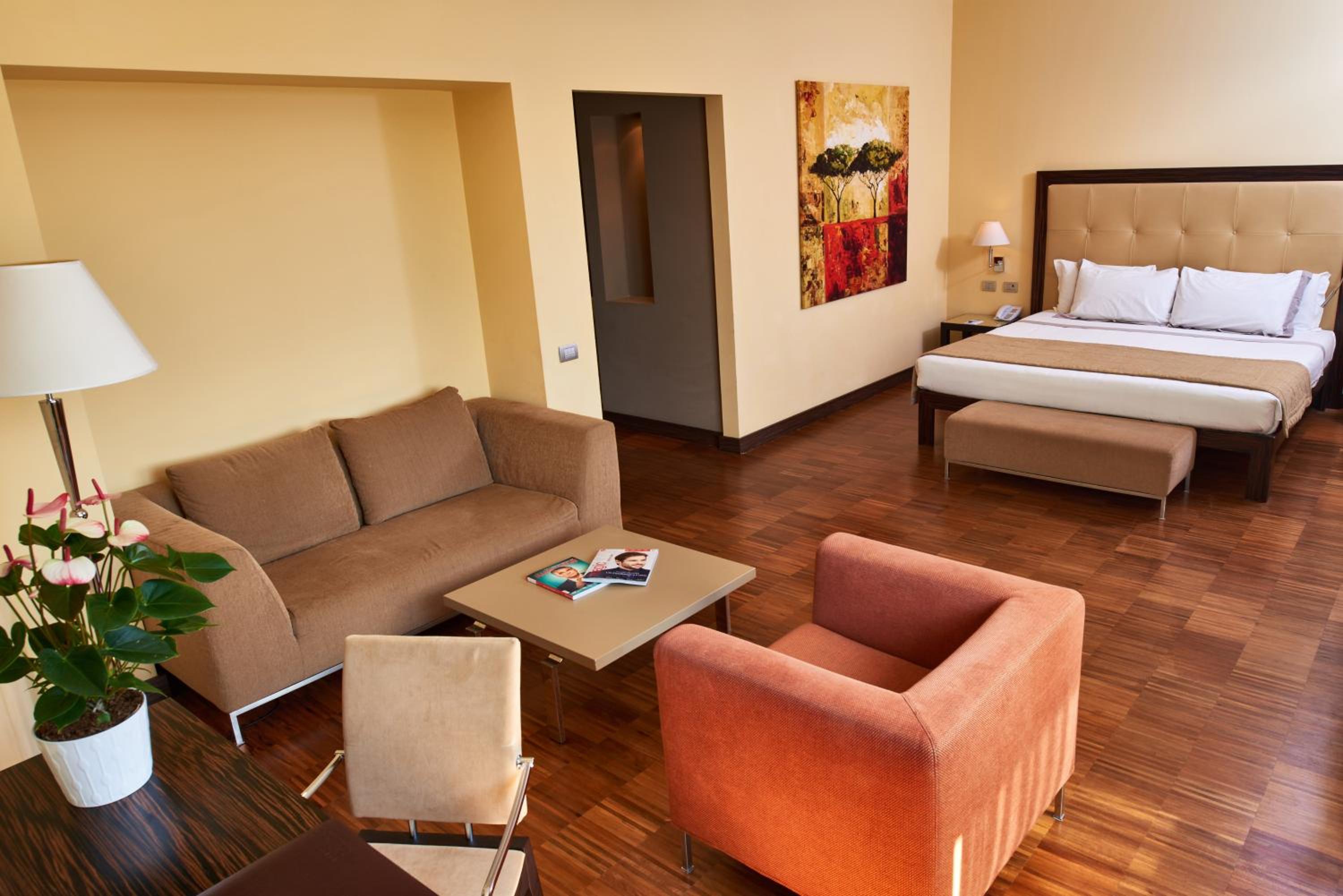 Junior Suite - Photo 1