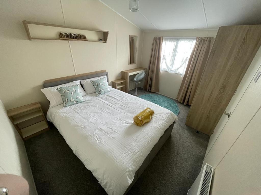 Mobile Home photo 1