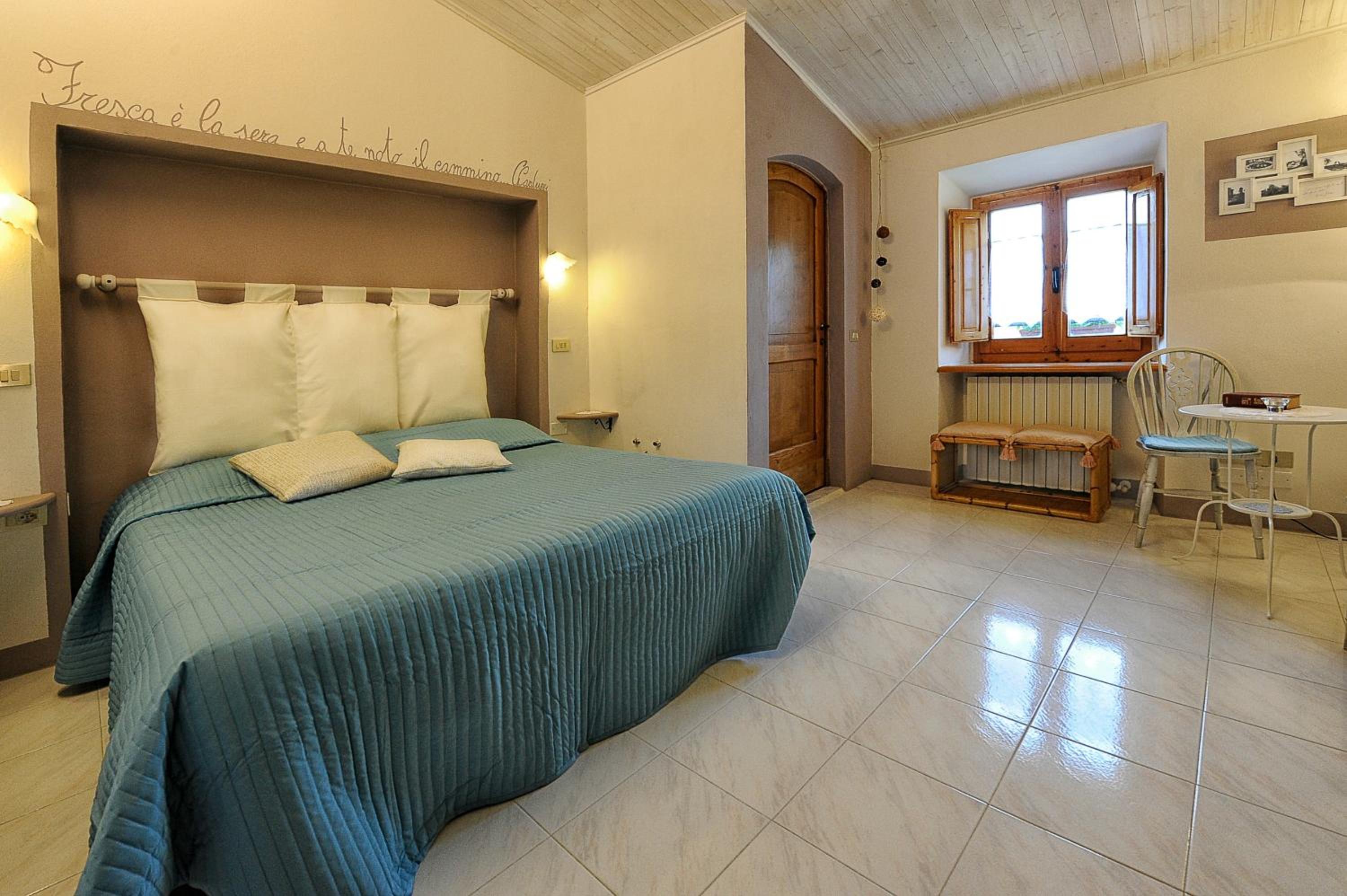 Double Room - Photo 1