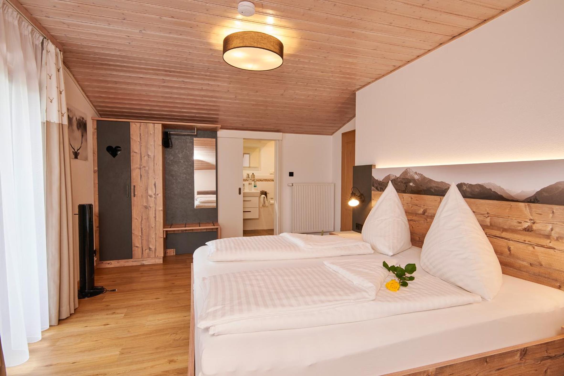Large Double Room