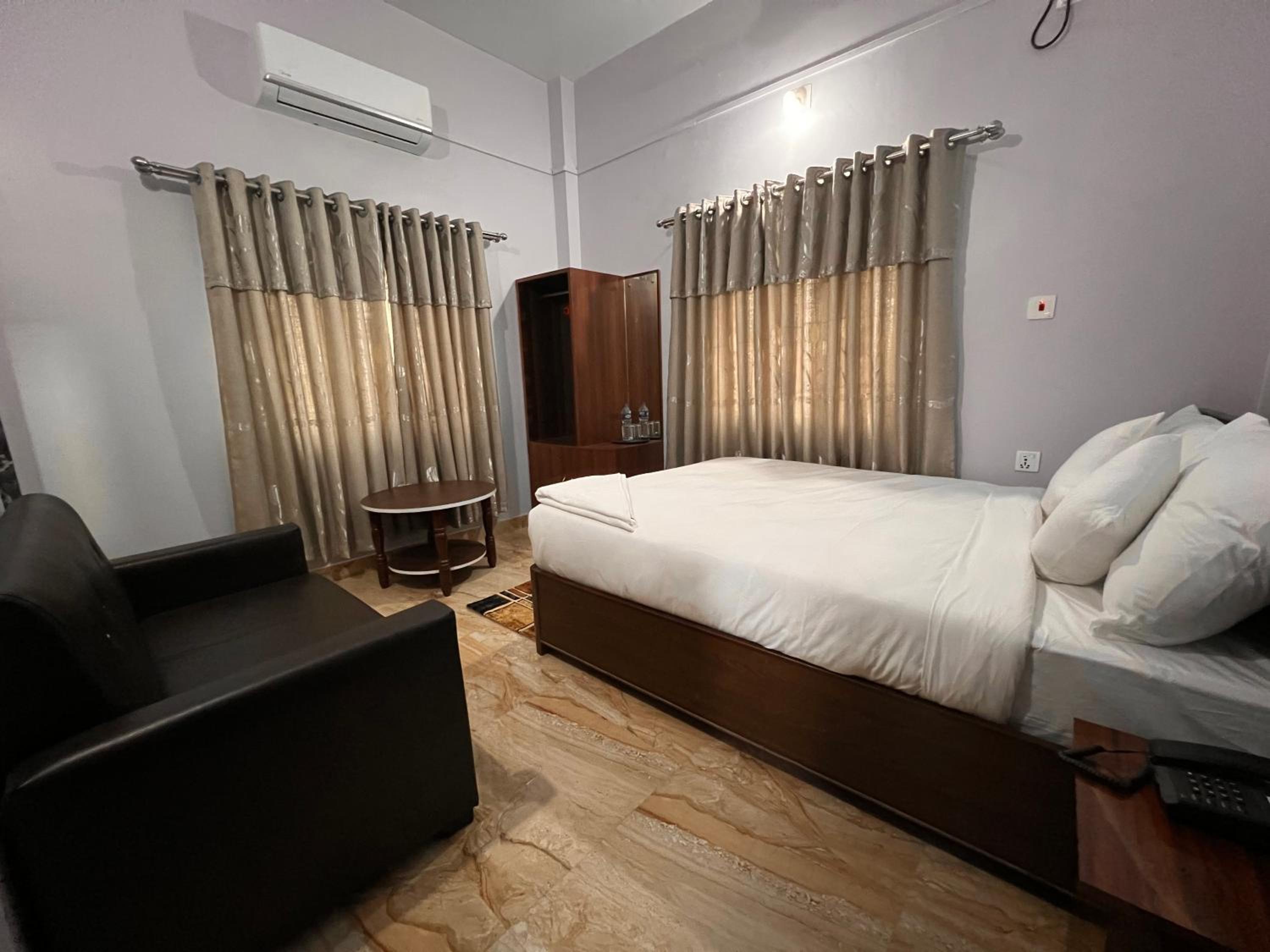 Single Room photo 3