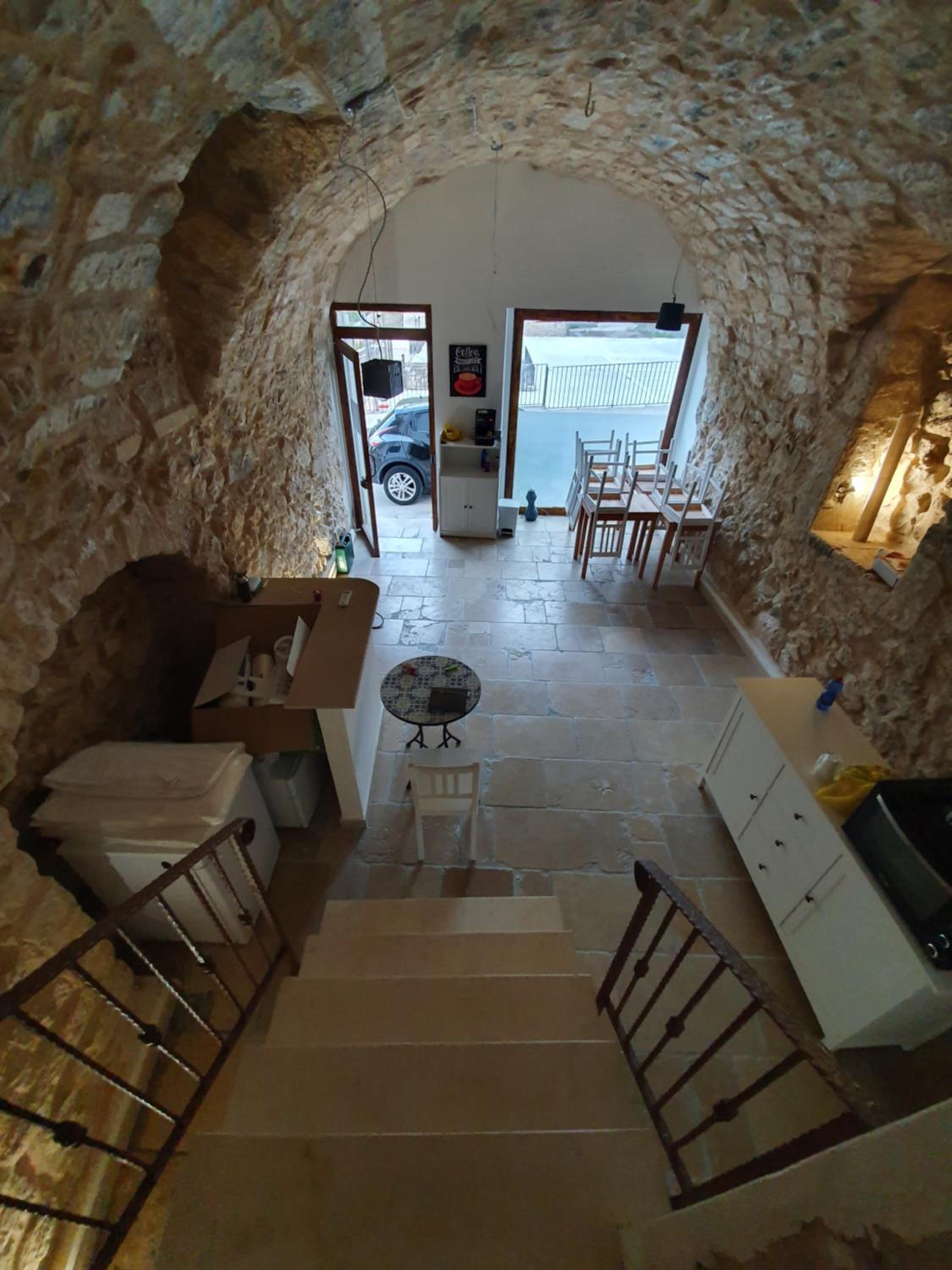 Small Double Room - Photo 11