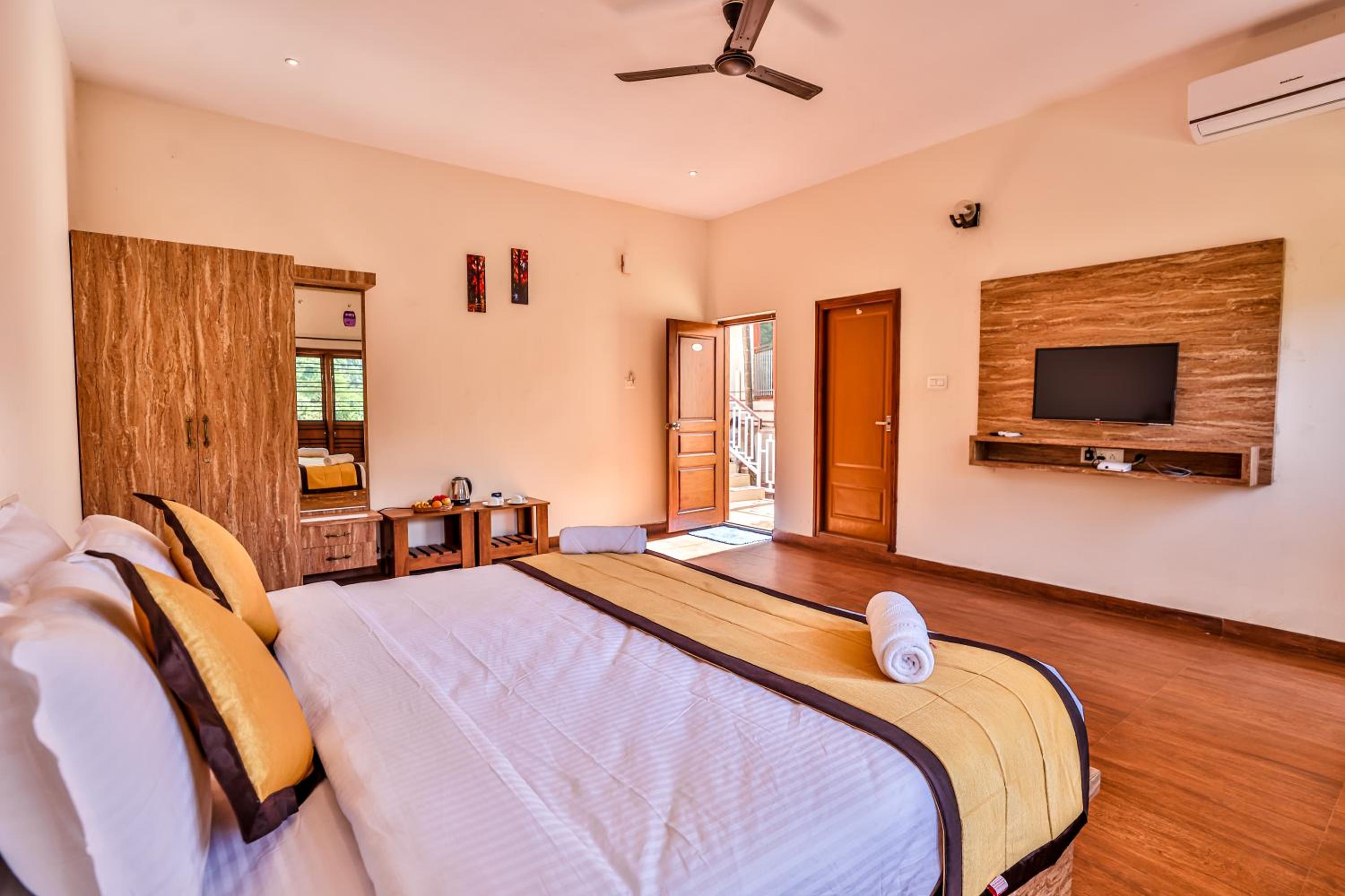 Double Room with Mountain View photo 2