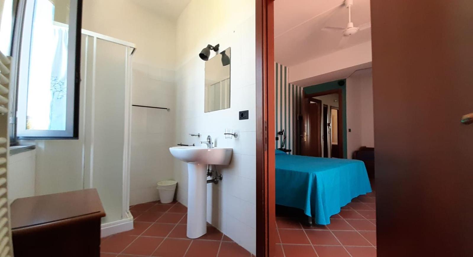 Double Room with Balcony photo 3