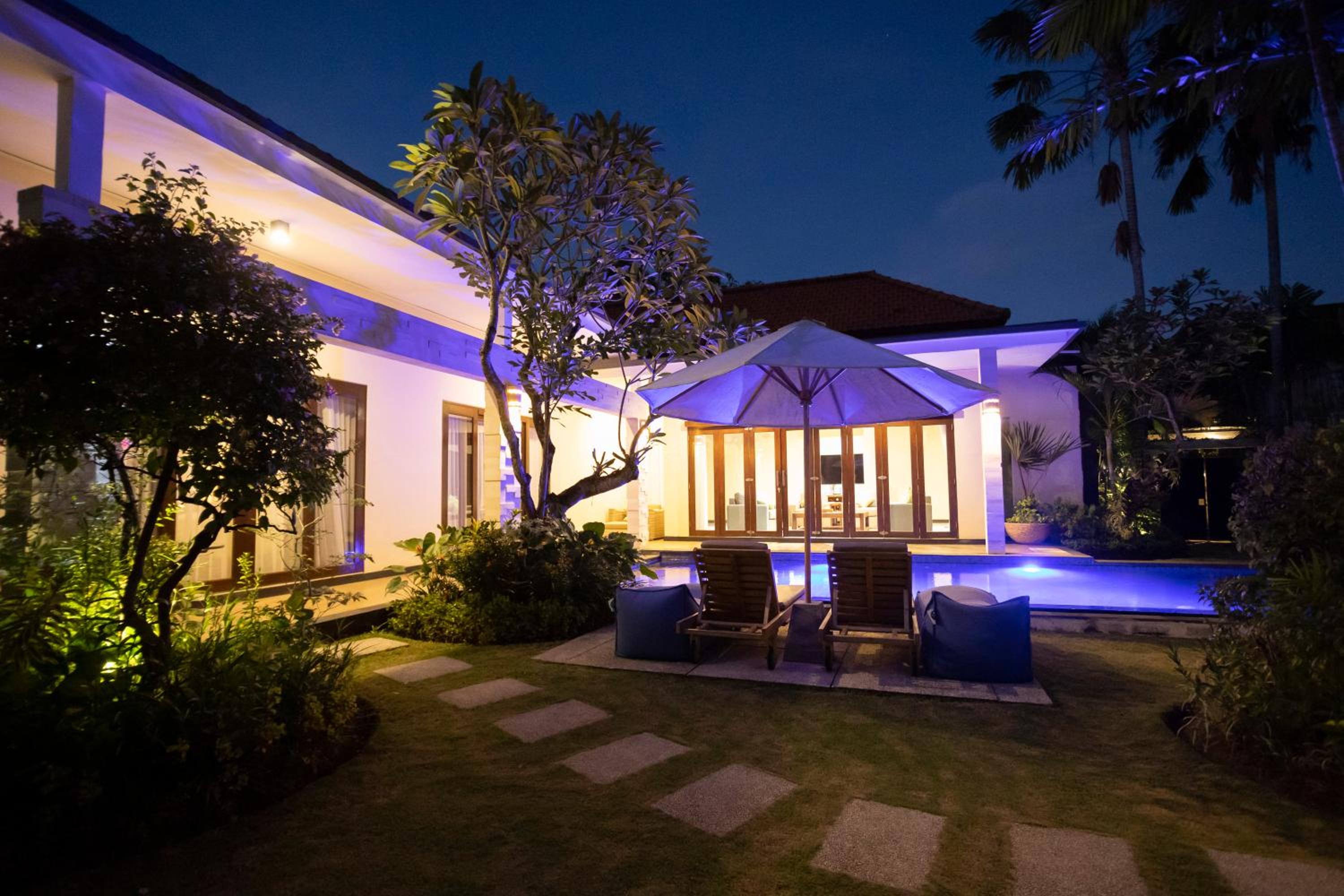 Three-Bedroom Villa - Photo 79