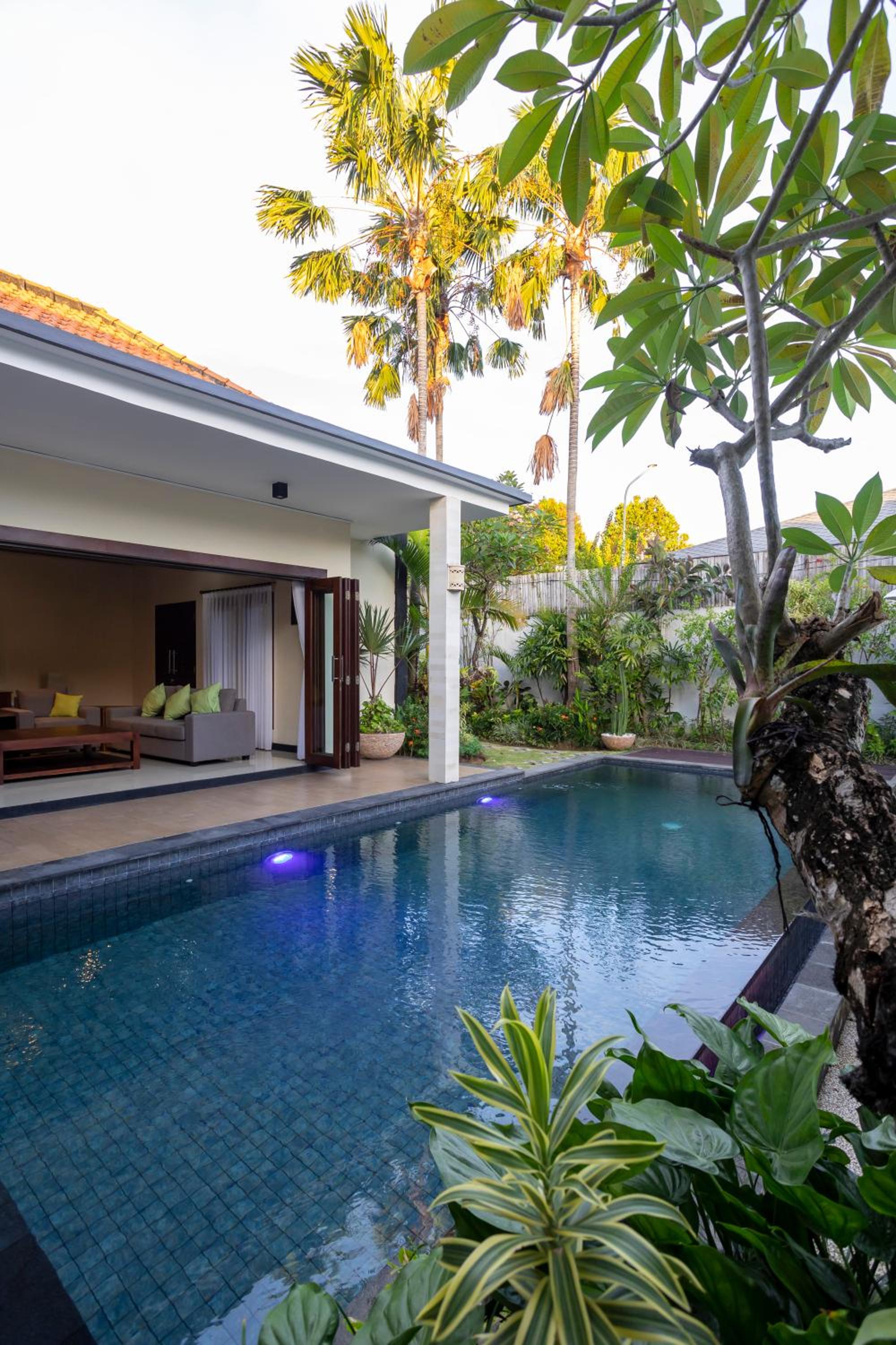 Three-Bedroom Villa - Photo 73