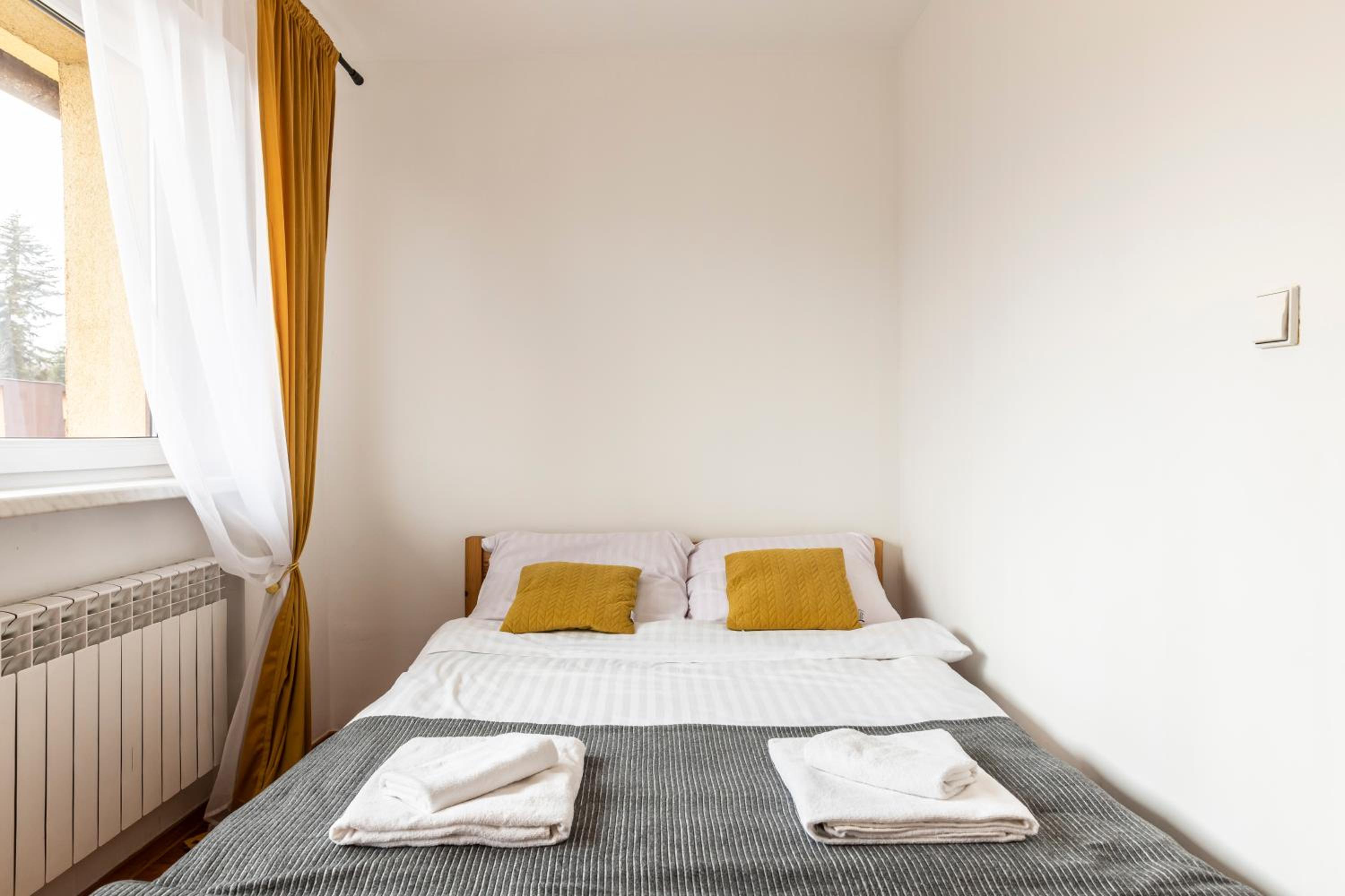 Double Room with Mountain View