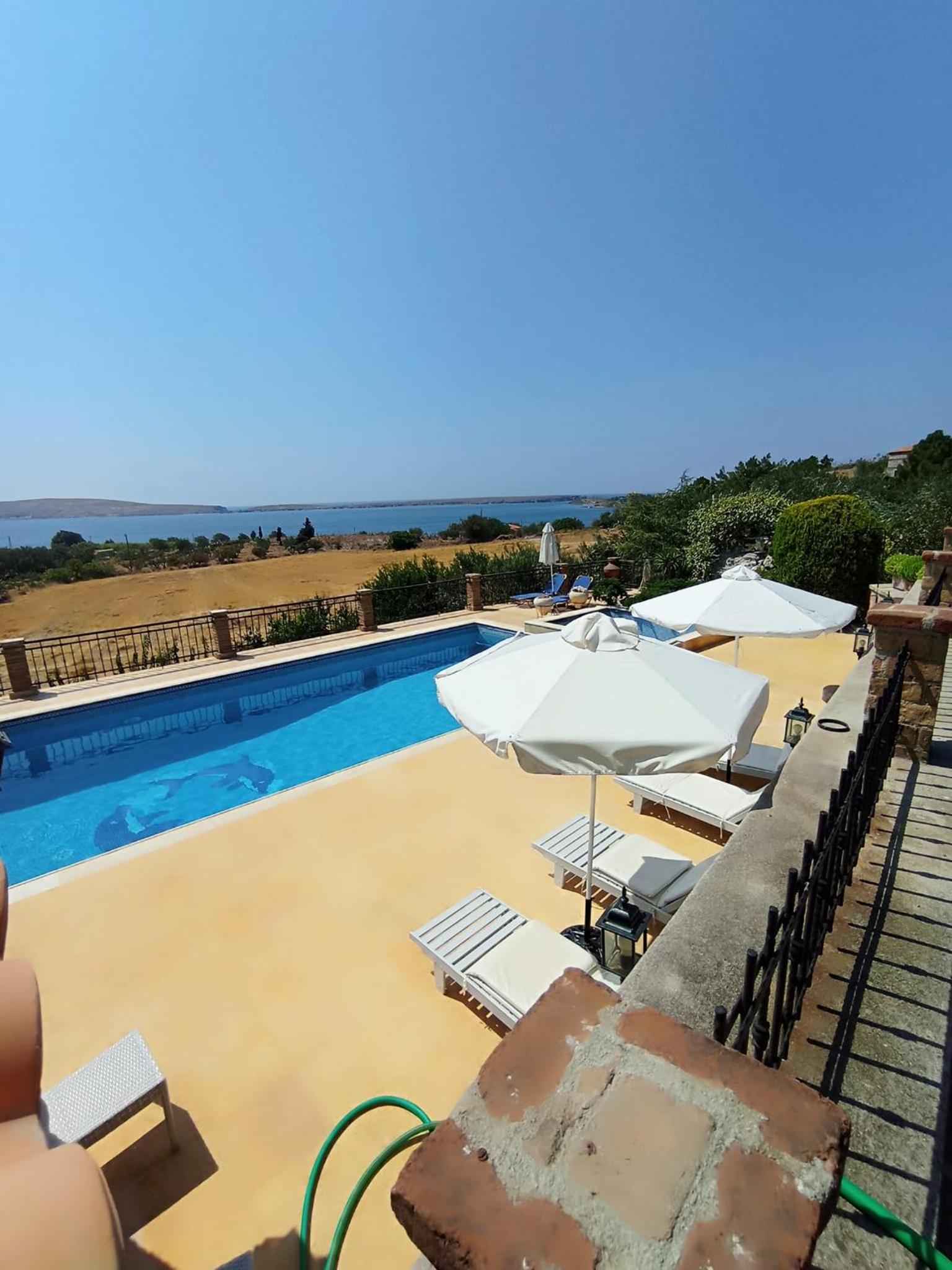 Deluxe Double Room with Balcony and Sea View photo 3