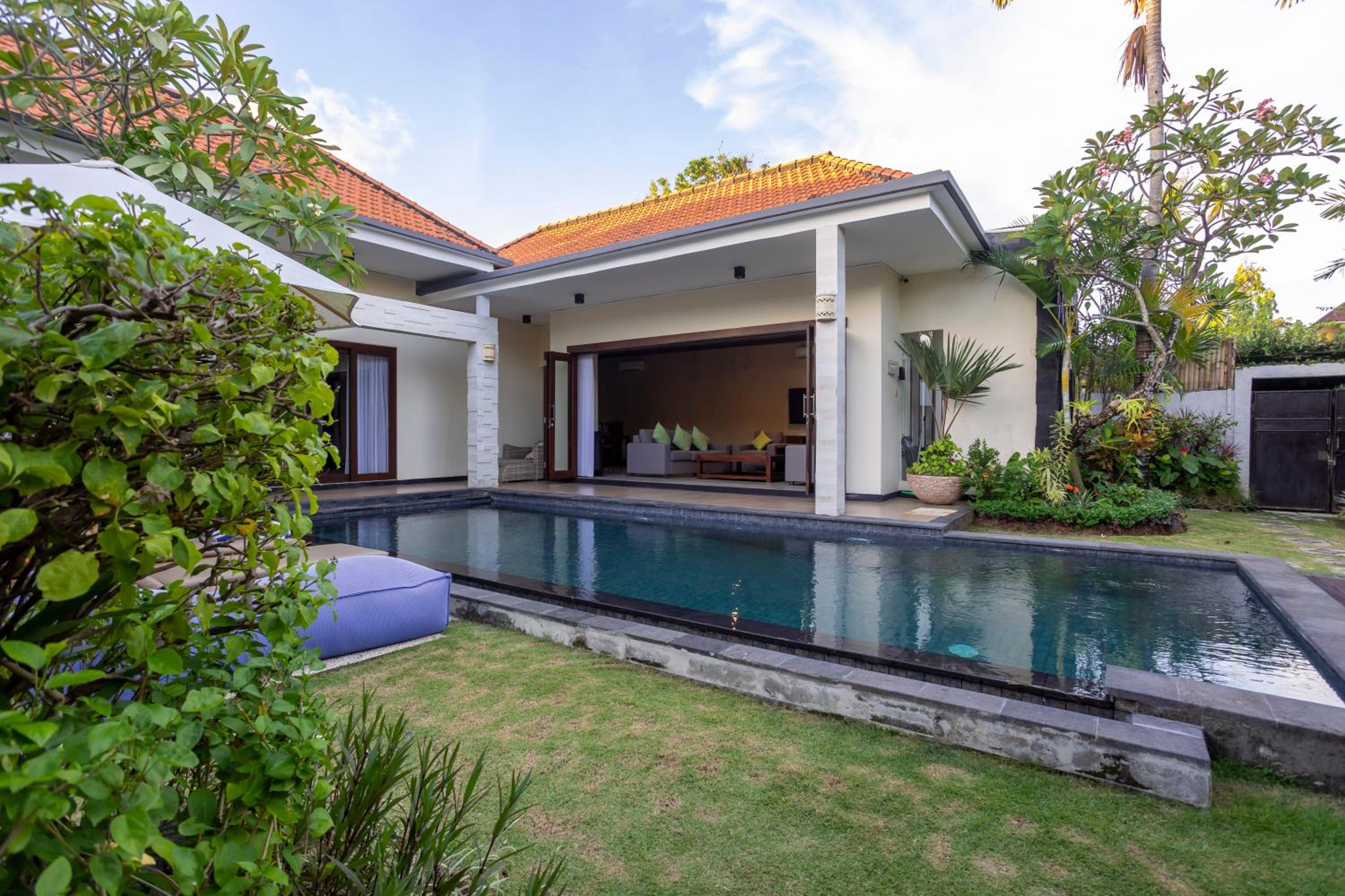 Three-Bedroom Villa - Photo 55