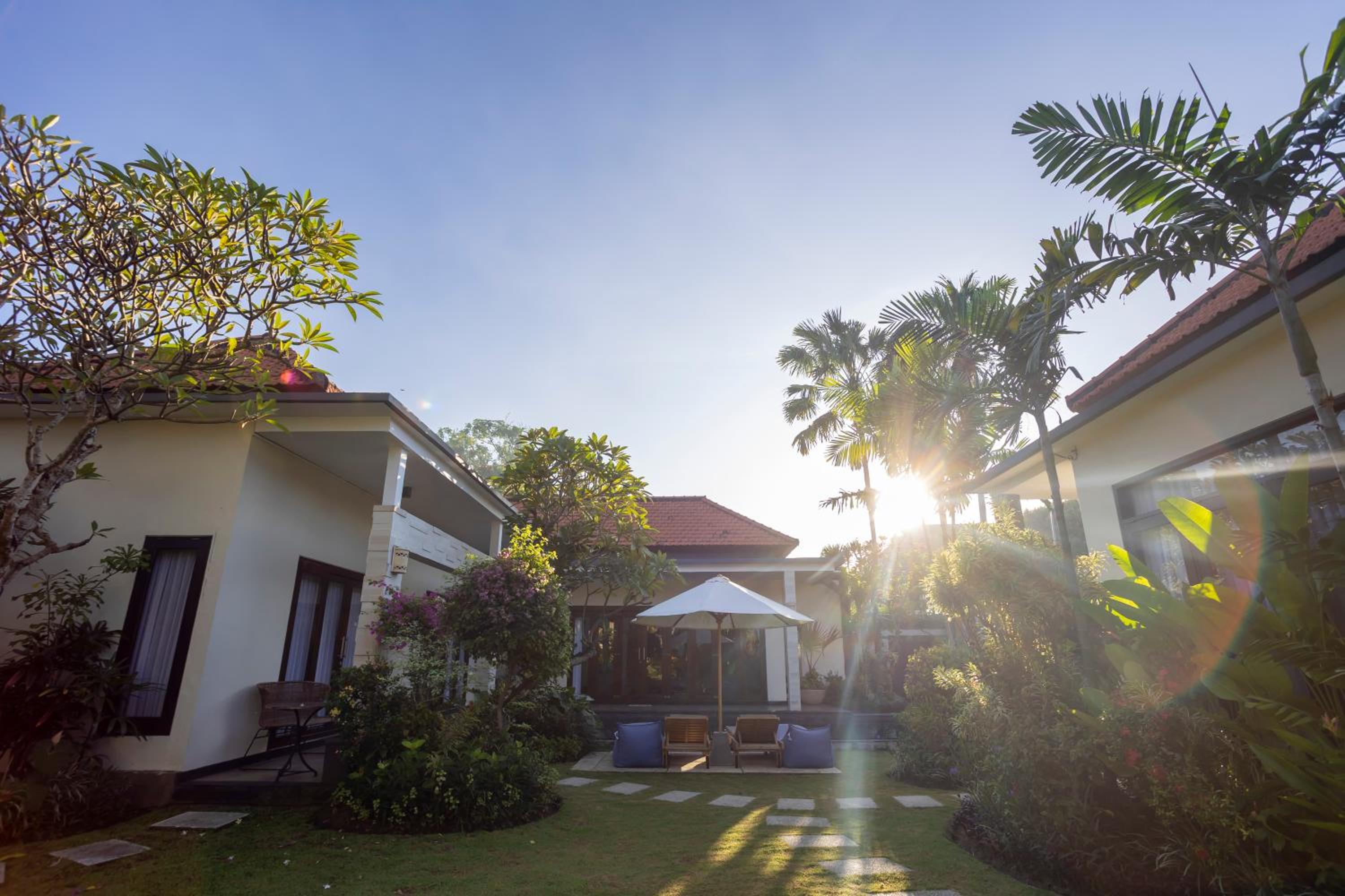 Three-Bedroom Villa - Photo 35