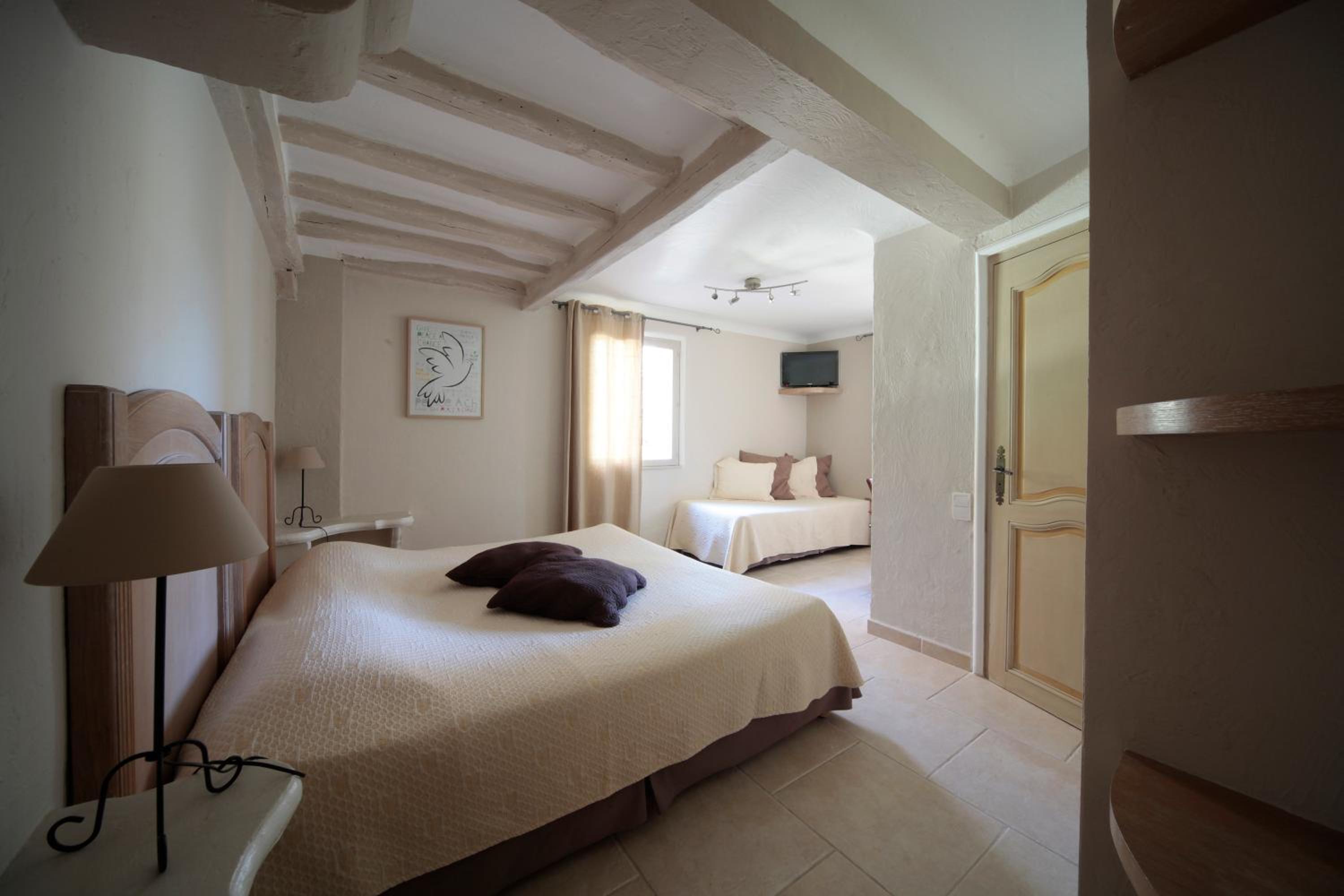 Comfort Triple Room photo 2